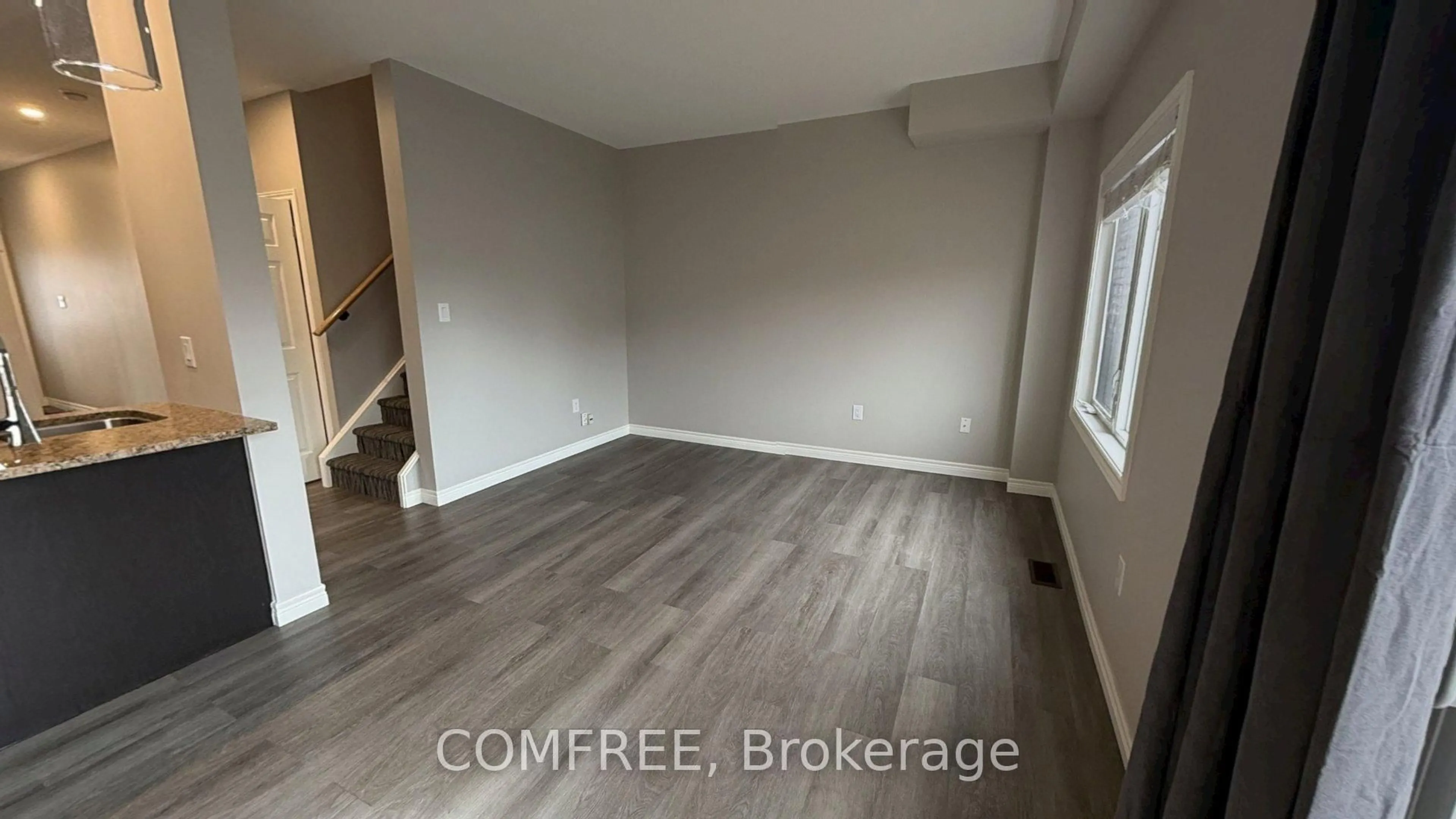 A pic of a room for 175 Stanley St, Barrie Ontario L4M 0G2