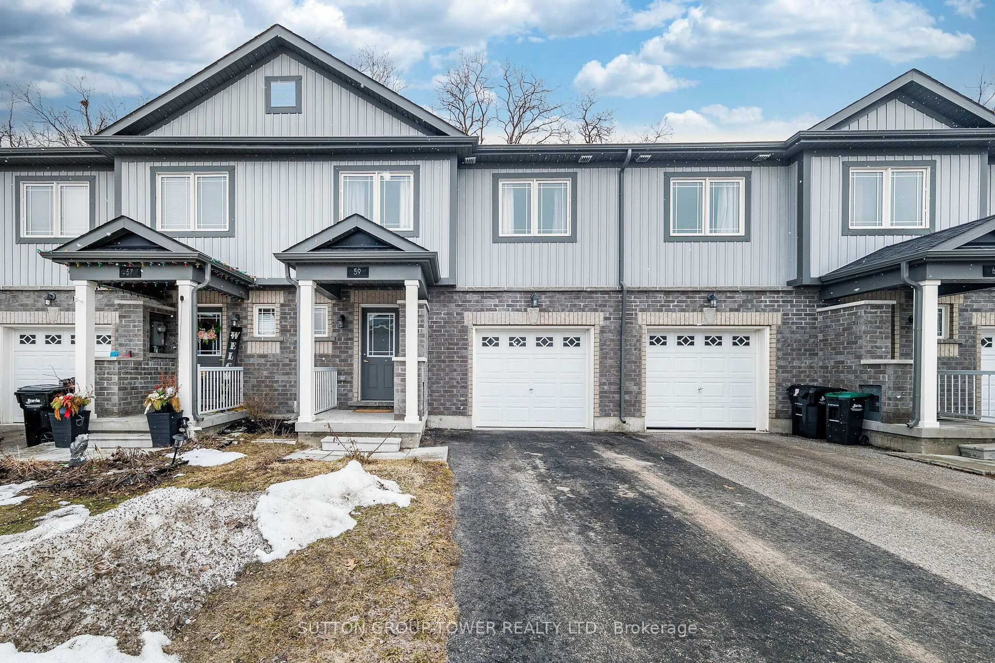 Home with brick exterior material, street for 59 Frank's Way, Barrie Ontario L4N 3J1