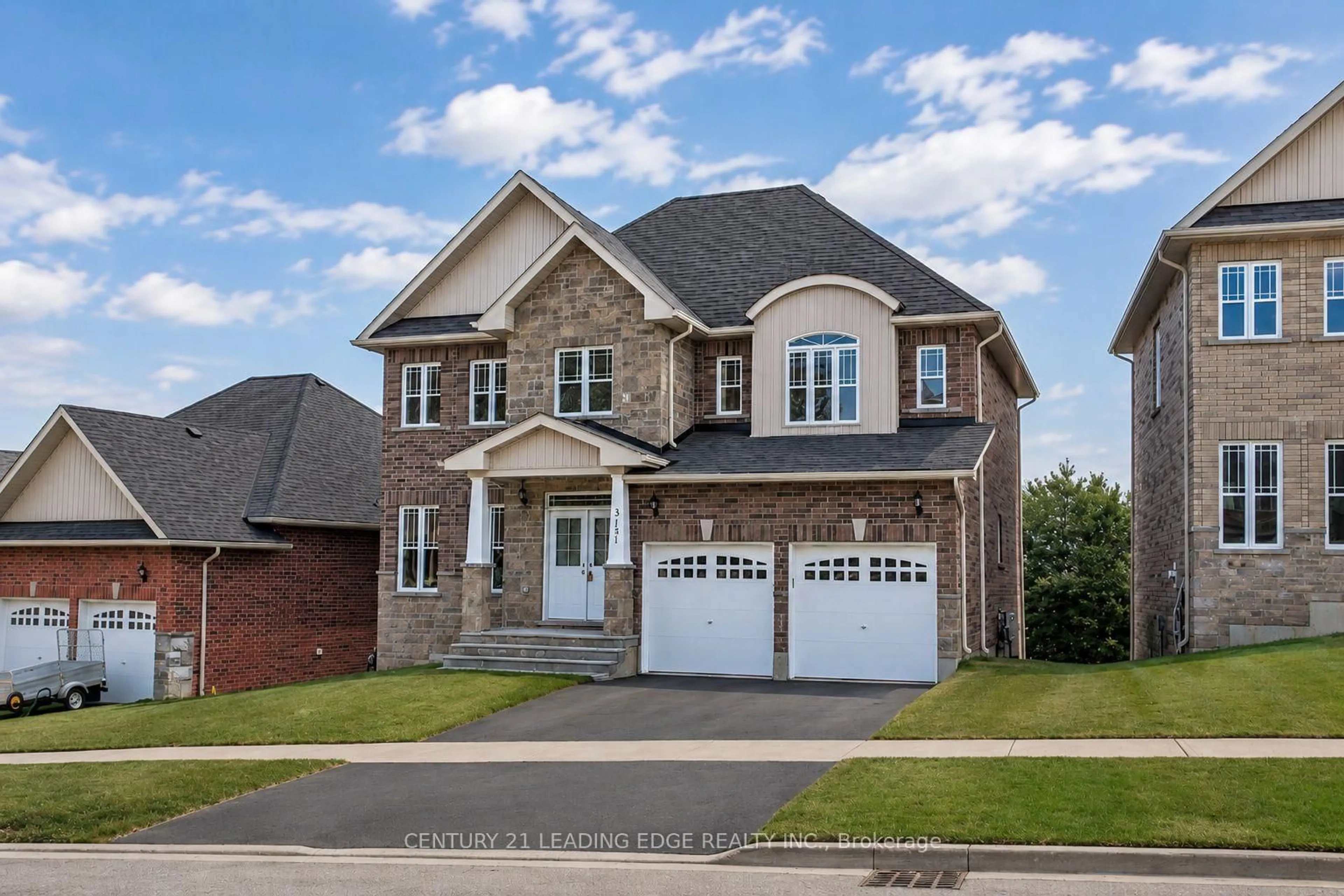 Home with brick exterior material, street for 3151 Monarch Dr, Orillia Ontario L3V 7X1