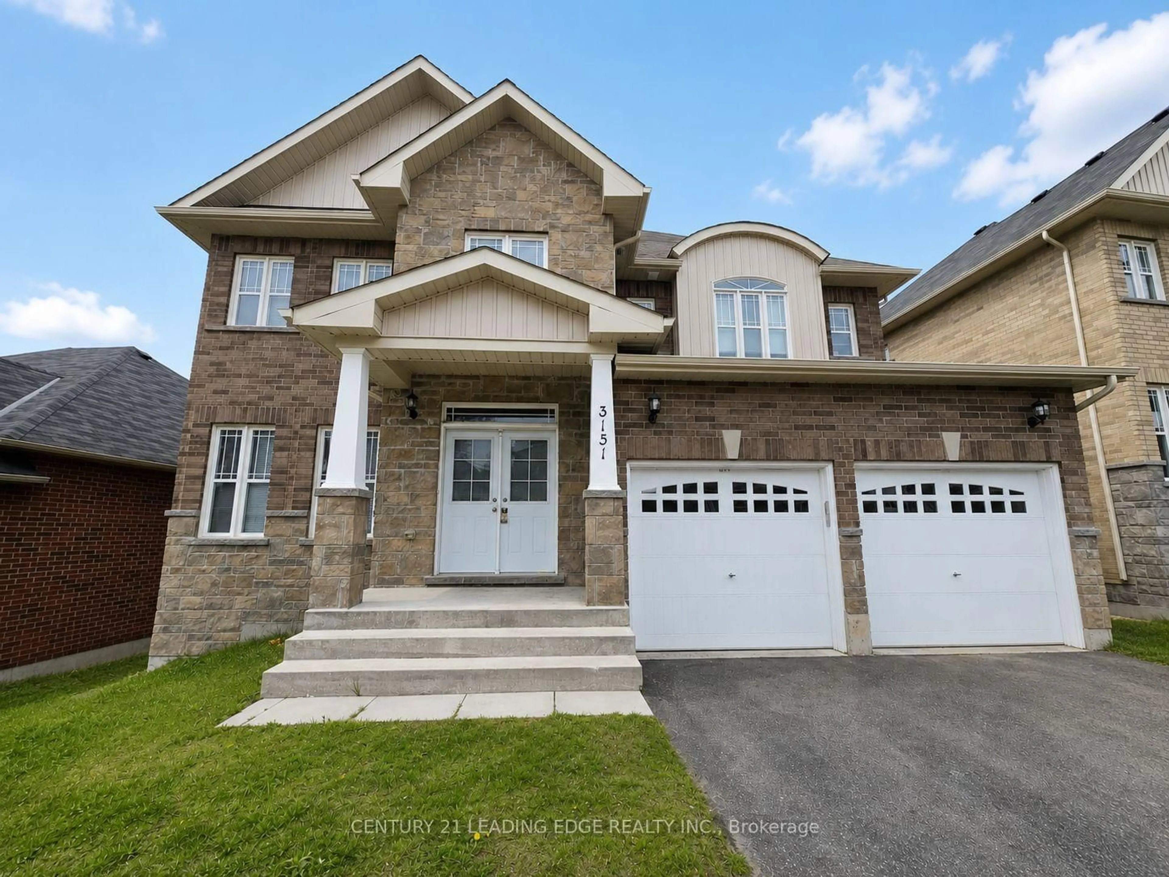 Home with brick exterior material, street for 3151 Monarch Dr, Orillia Ontario L3V 7X1