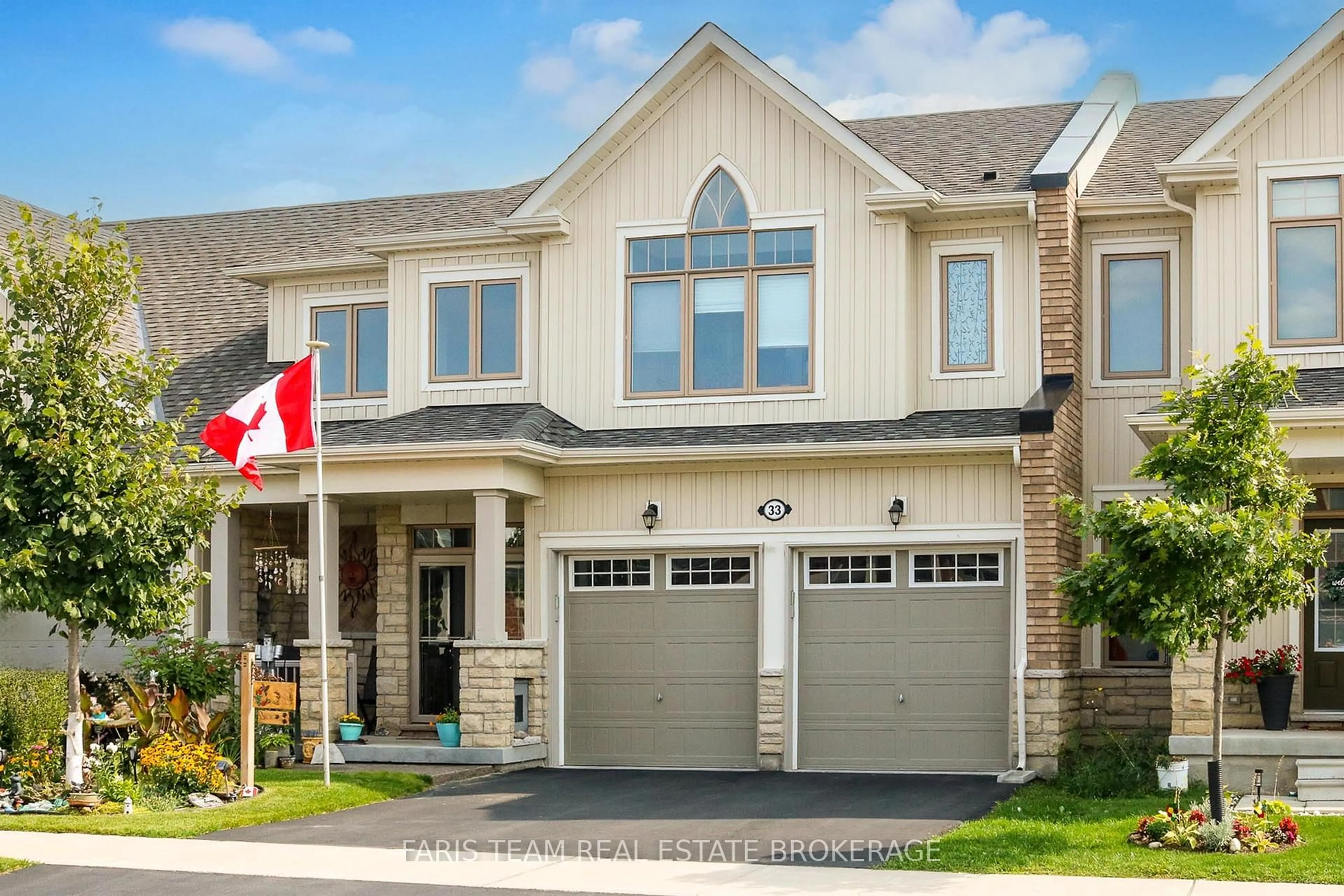 Home with brick exterior material, street for 33 Bianca Cres, Wasaga Beach Ontario L9Z 0H6