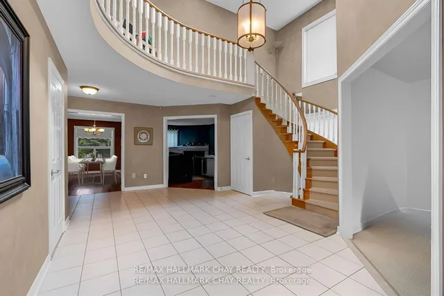 82 Bishop Dr, Barrie 3
