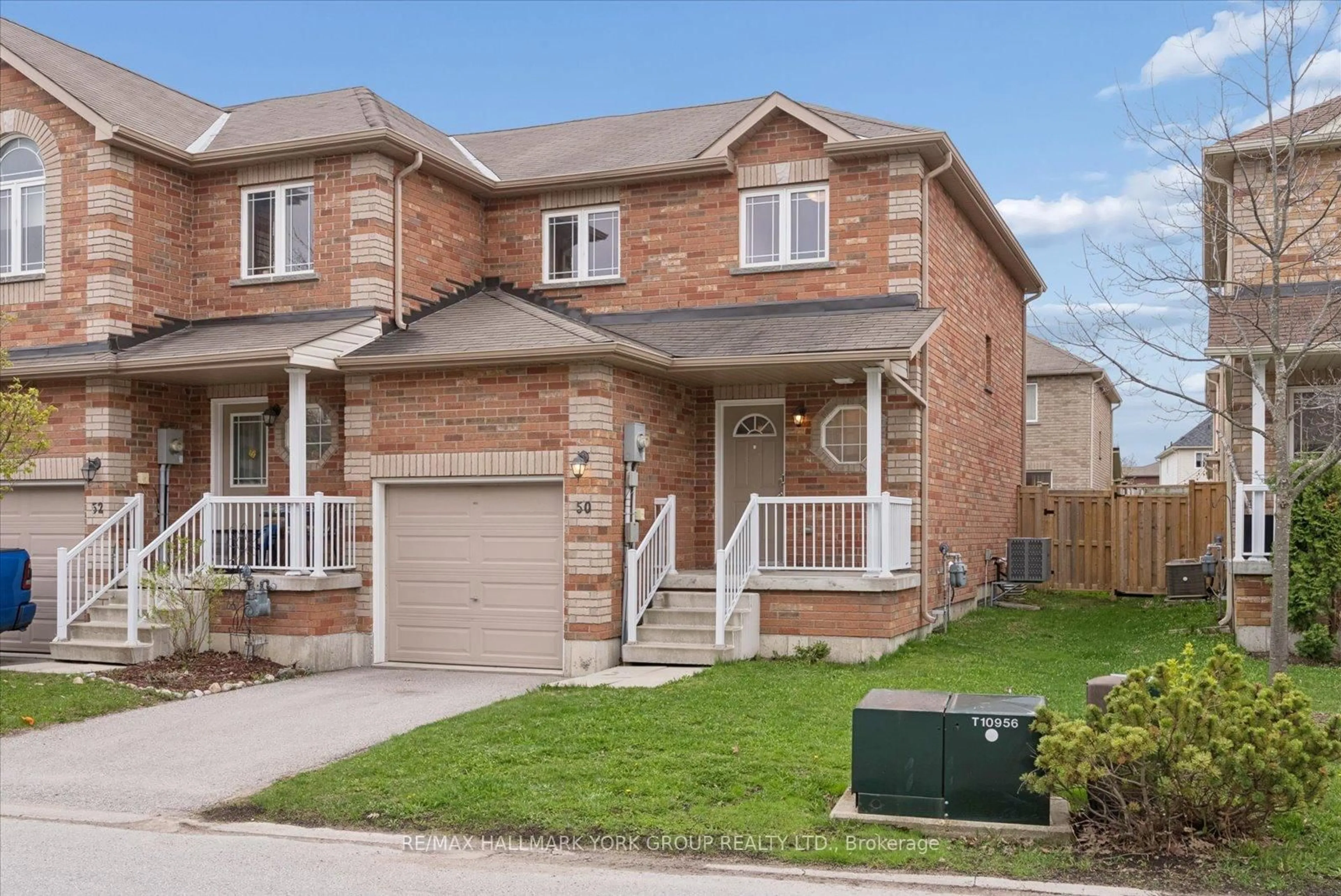 Home with brick exterior material, street for 50 Southwoods Cres #70, Barrie Ontario L4N 9P8