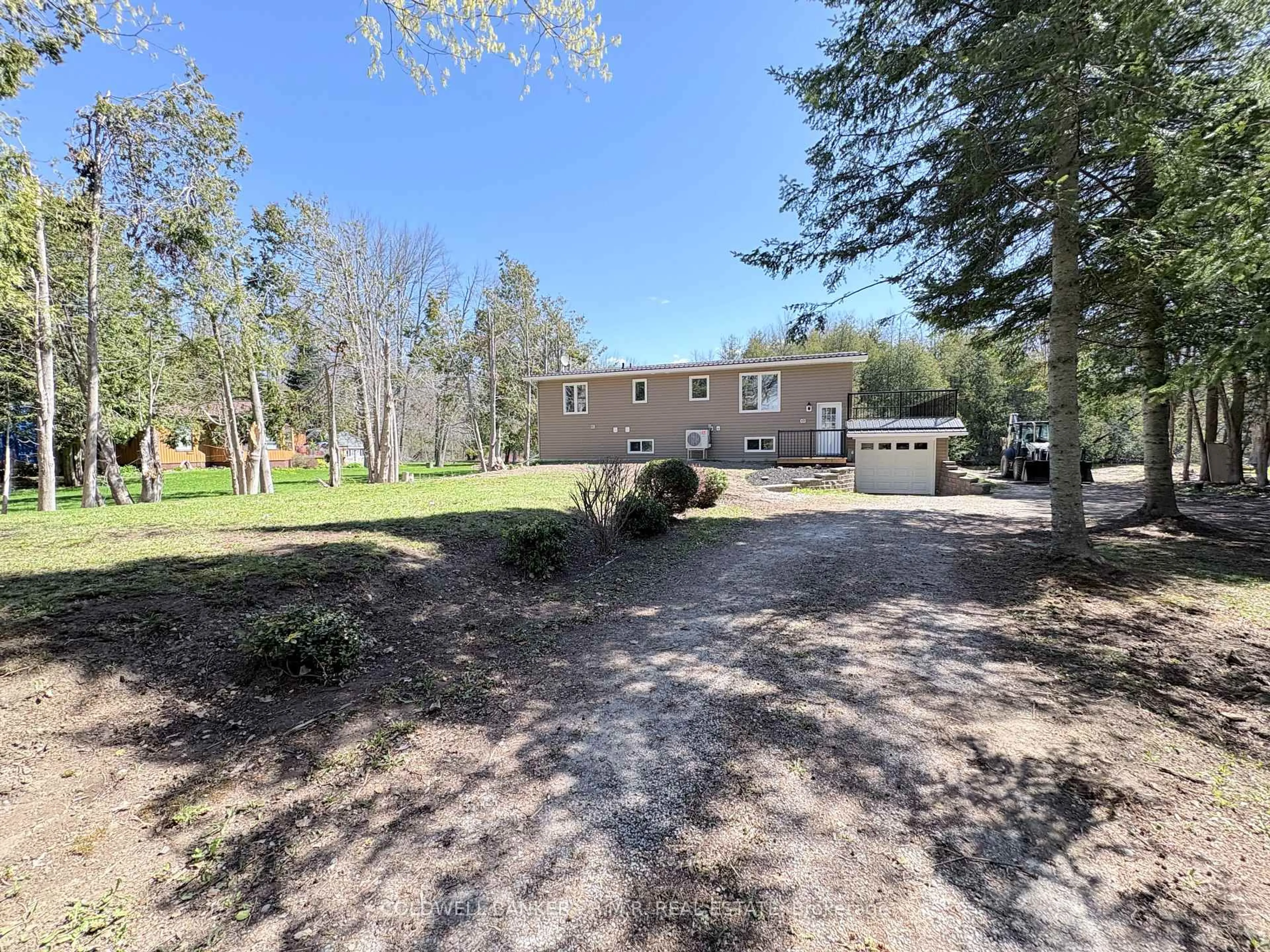 A pic from outside/outdoor area/front of a property/back of a property/a pic from drone, unknown for 1355 Furniss Dr, Ramara Ontario L0K 1B0