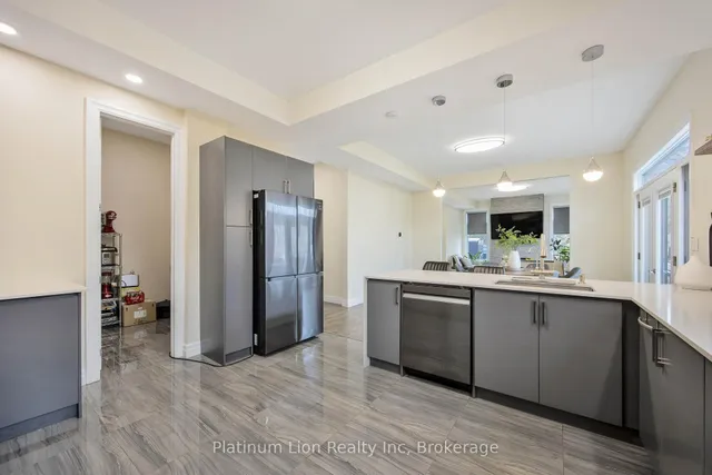 6 Dorothys Dr, Oro-Medonte 4