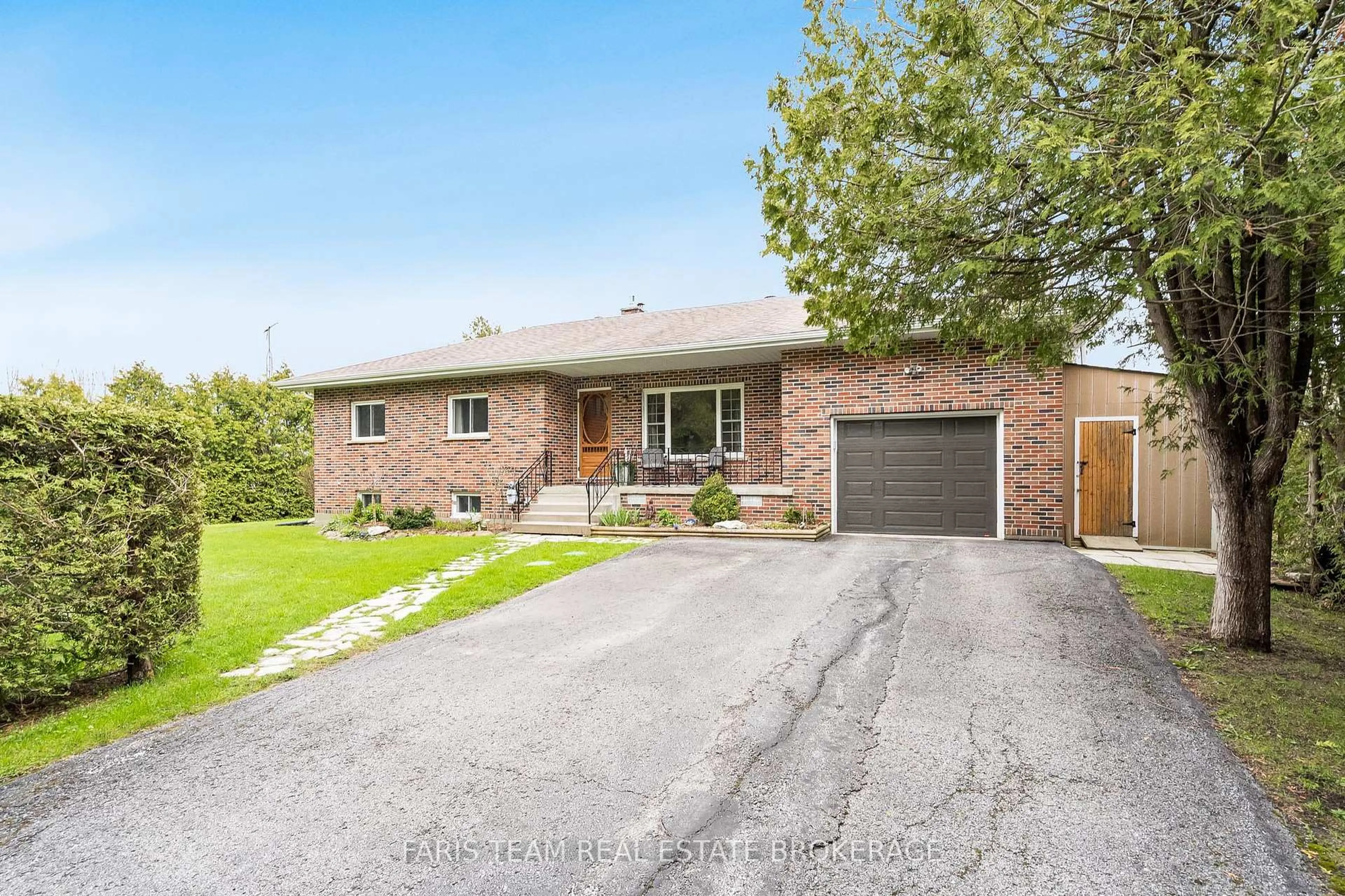 Home with brick exterior material, street for 506 Line 11, Oro-Medonte Ontario L0L 1T0