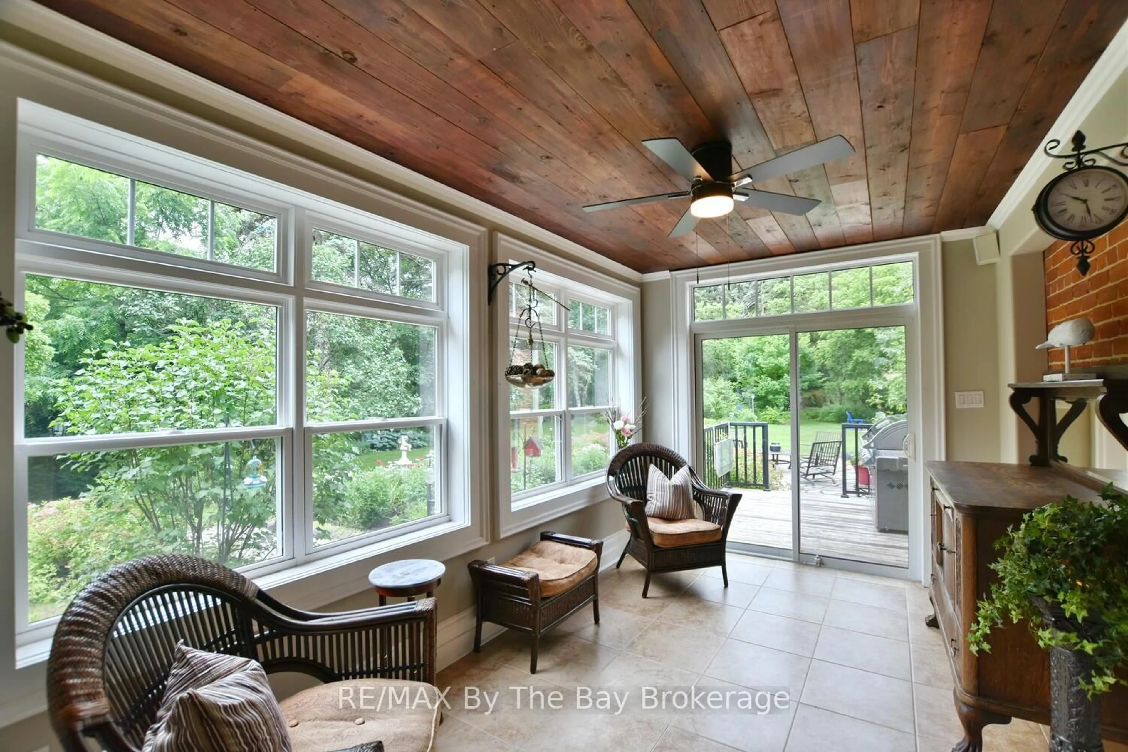 Unknown for 214 Elm St, Clearview Ontario L0M 1S0