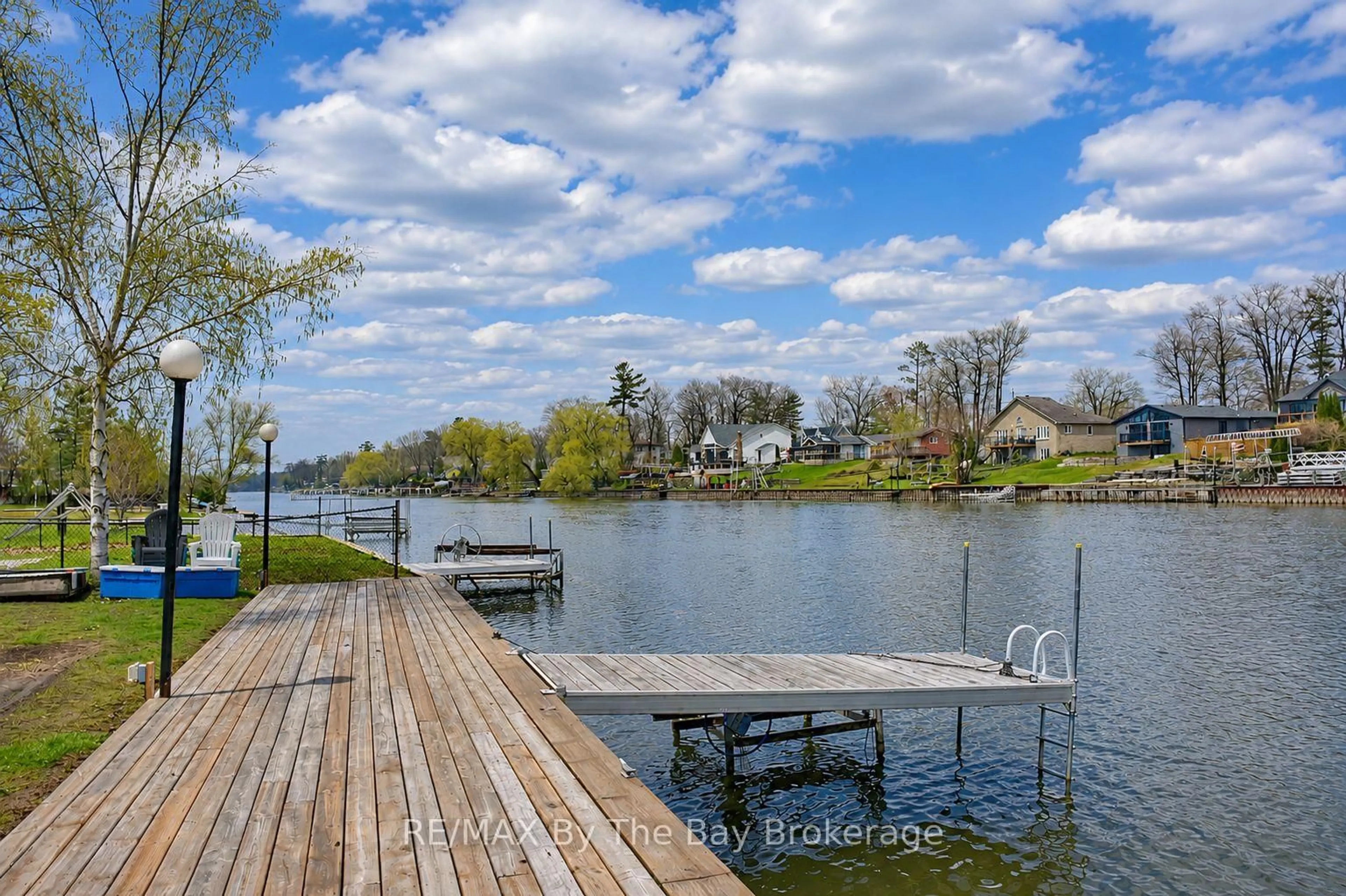 Patio, water/lake/river/ocean view for 39 Old Mosley St, Wasaga Beach Ontario L9Z 2J8
