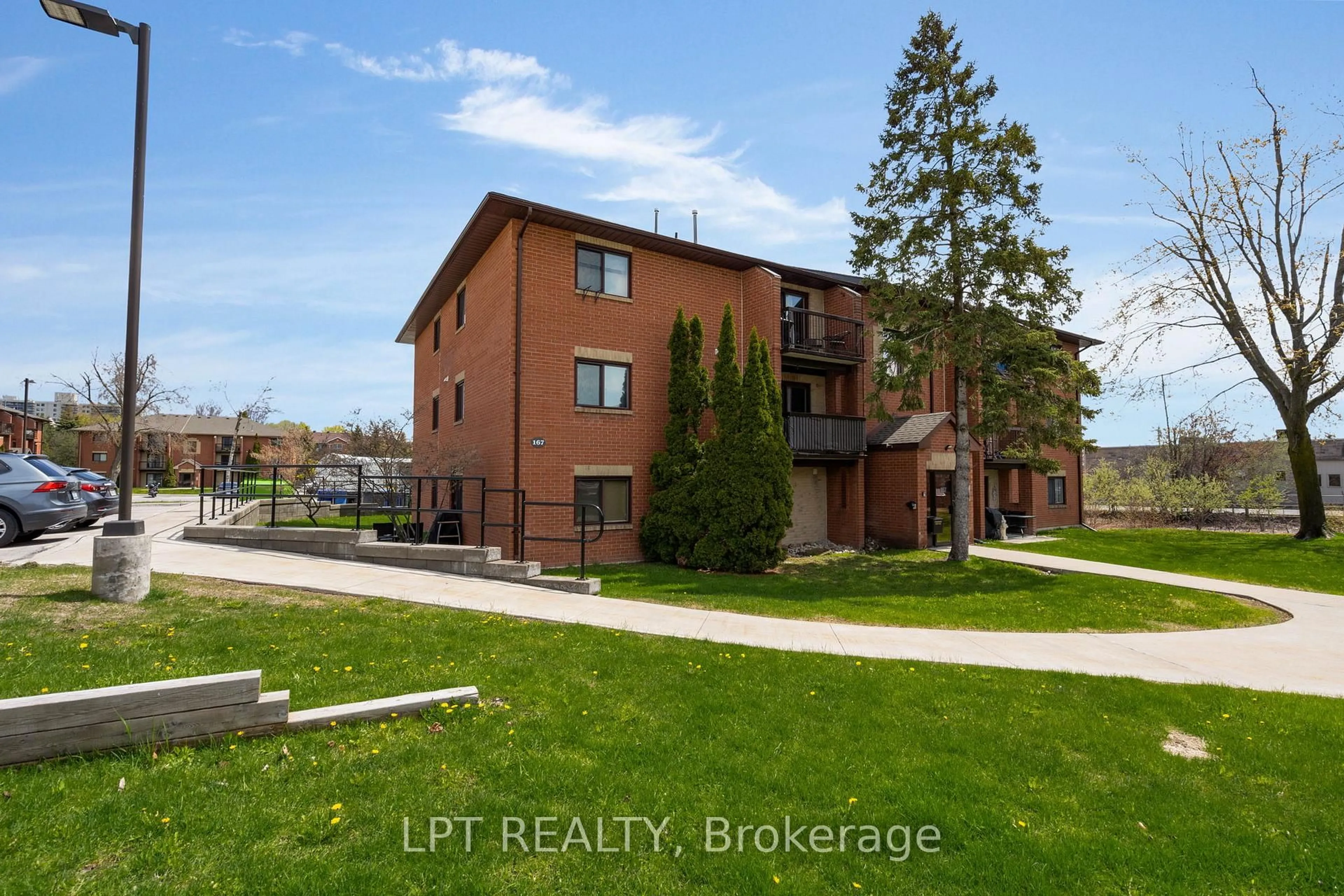 Unknown for 167 Edgehill Dr #E11, Barrie Ontario L4N 1L9