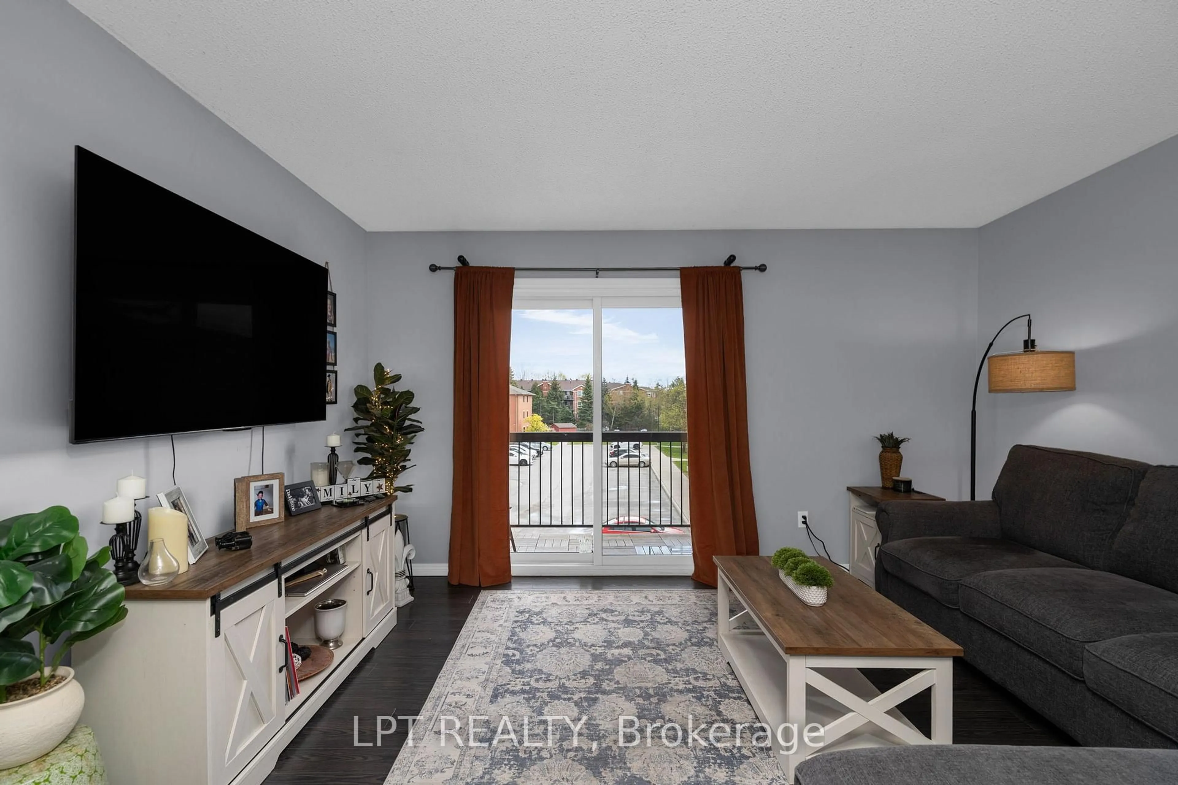 Unknown for 167 Edgehill Dr #E11, Barrie Ontario L4N 1L9