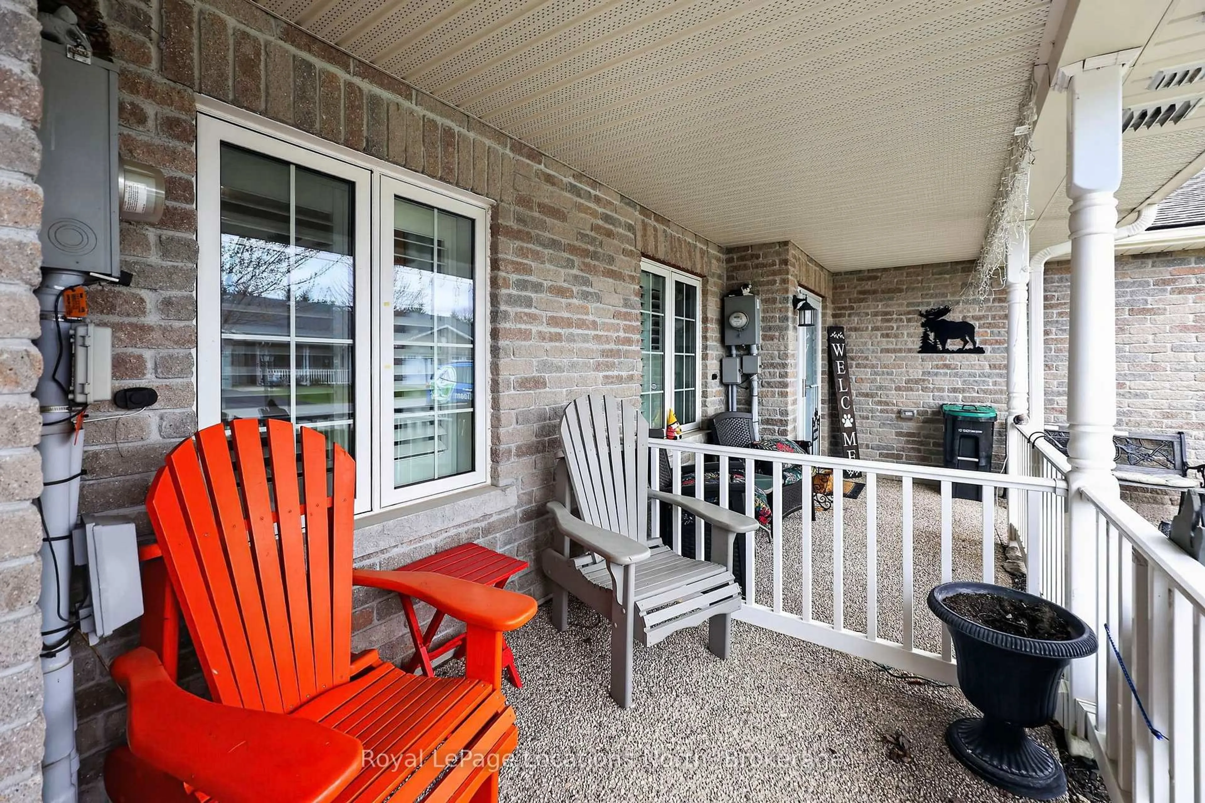 Patio, water/lake/river/ocean view for 47 Clover Cres, Wasaga Beach Ontario L9Z 0G4