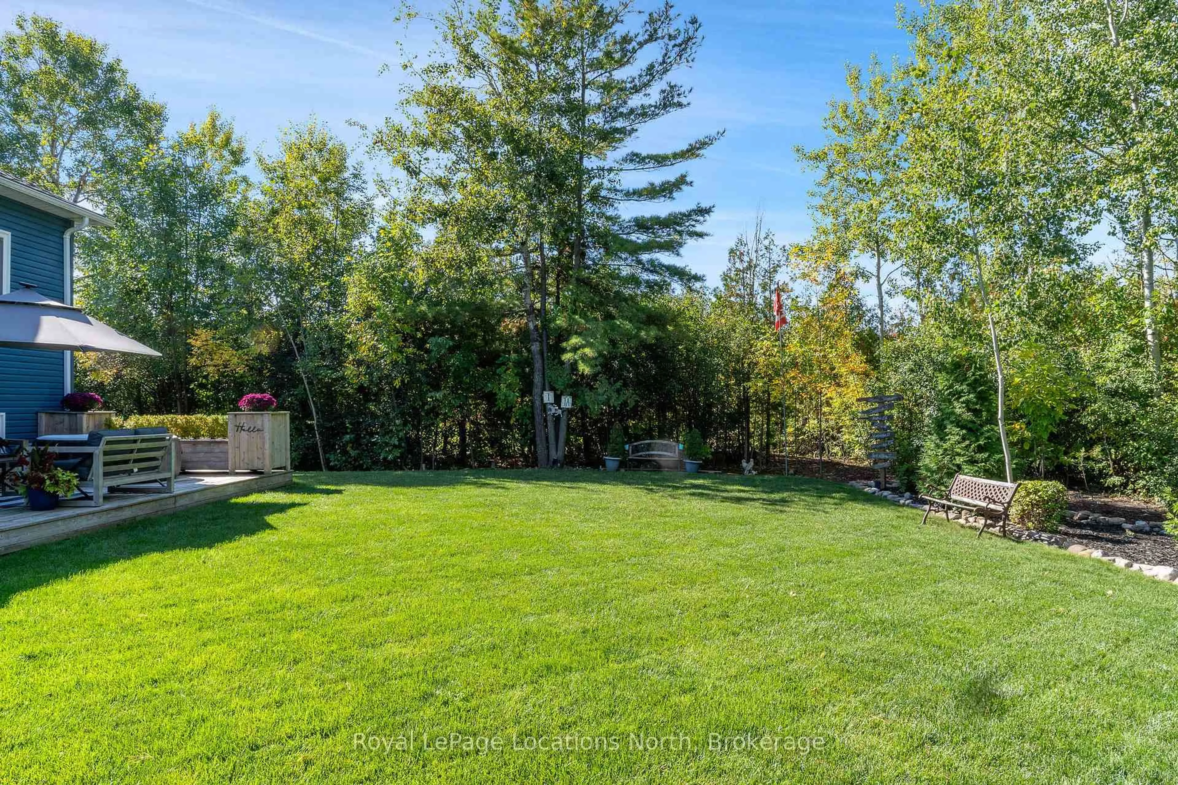 Patio, forest/trees view for 86 Marilyn Ave, Wasaga Beach Ontario L9Z 2Y1