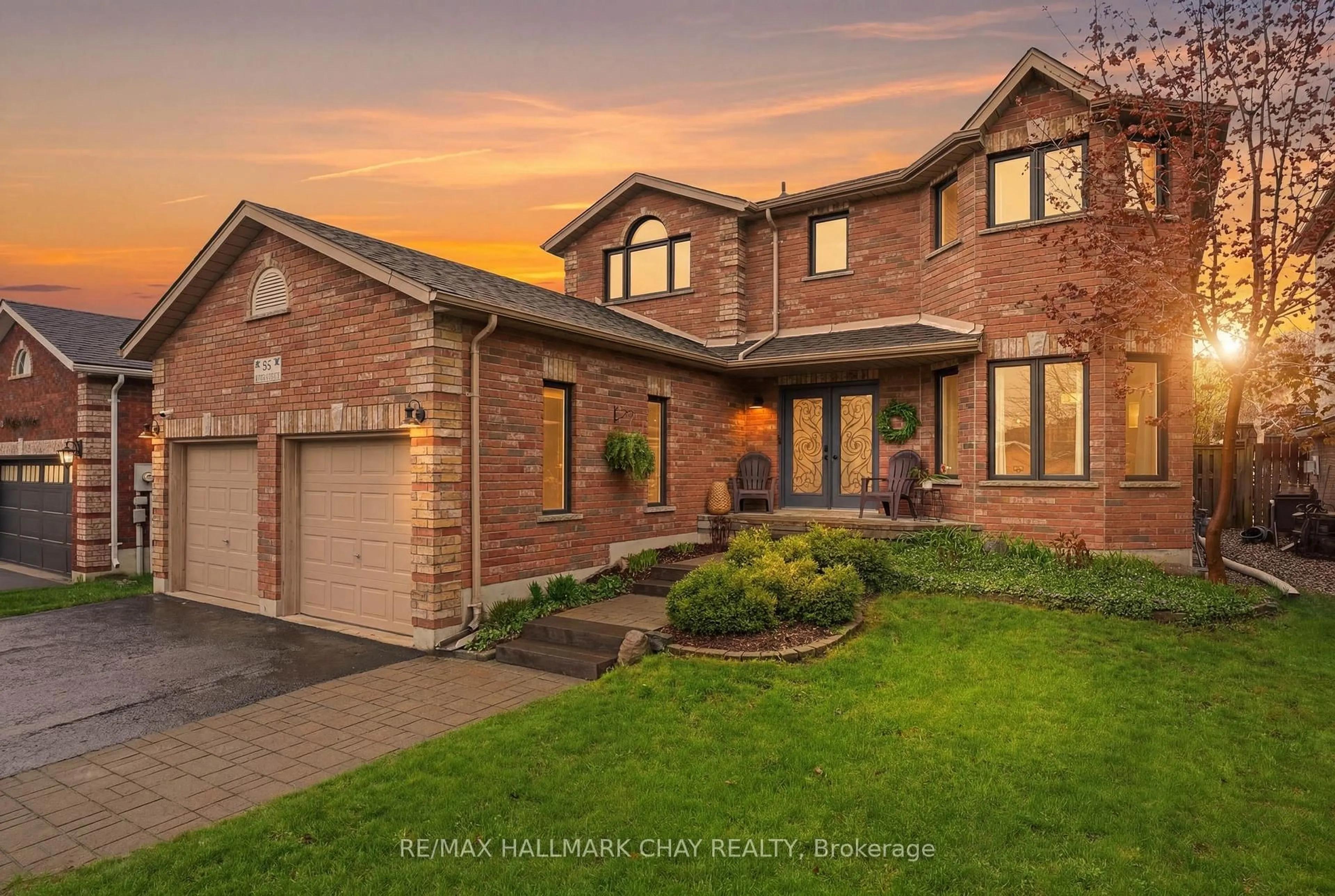 Home with brick exterior material, street for 94 Ruffet Dr, Barrie Ontario L4N 0N7