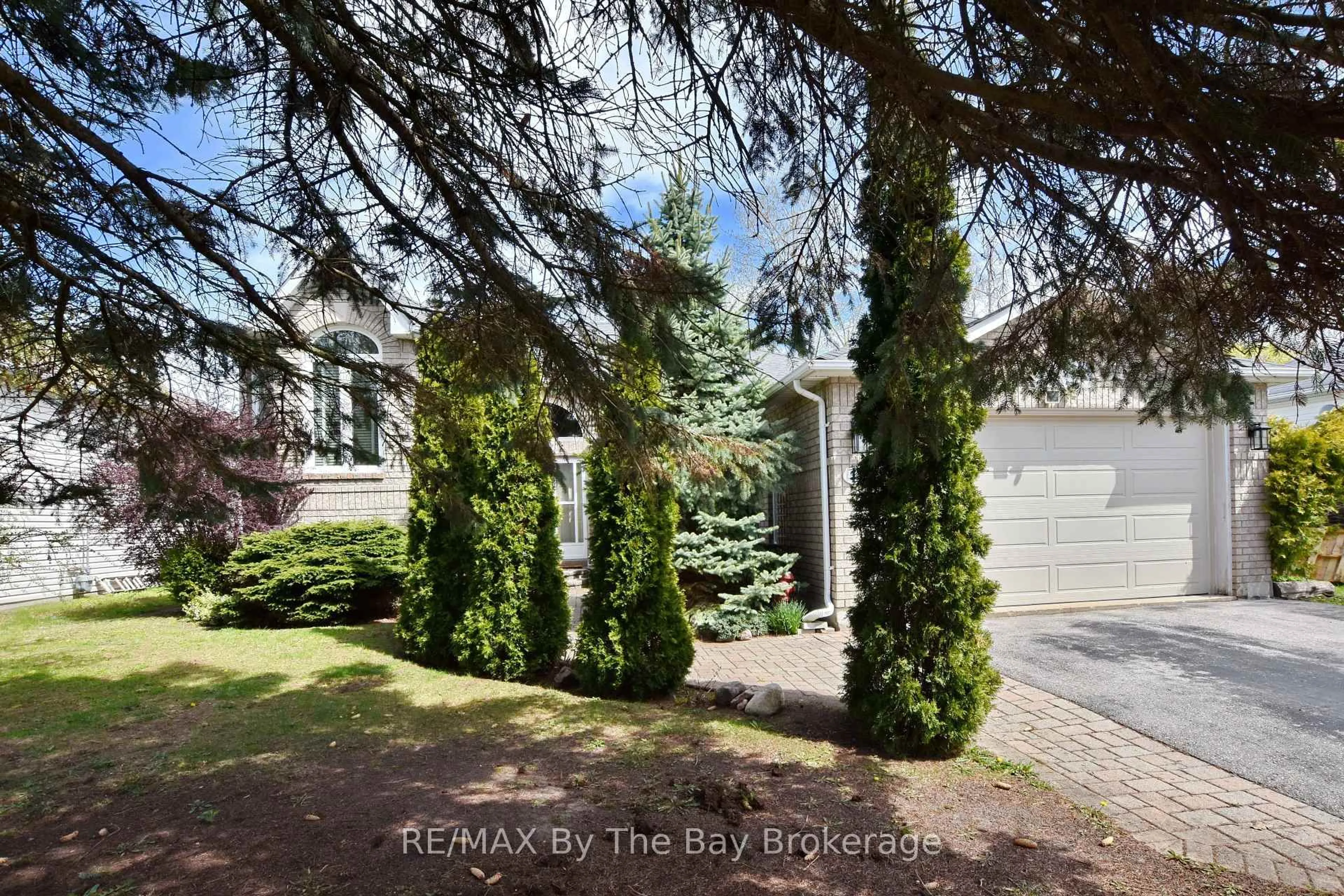 Unknown for 17 Acorn Cres, Wasaga Beach Ontario L9Z 1L6