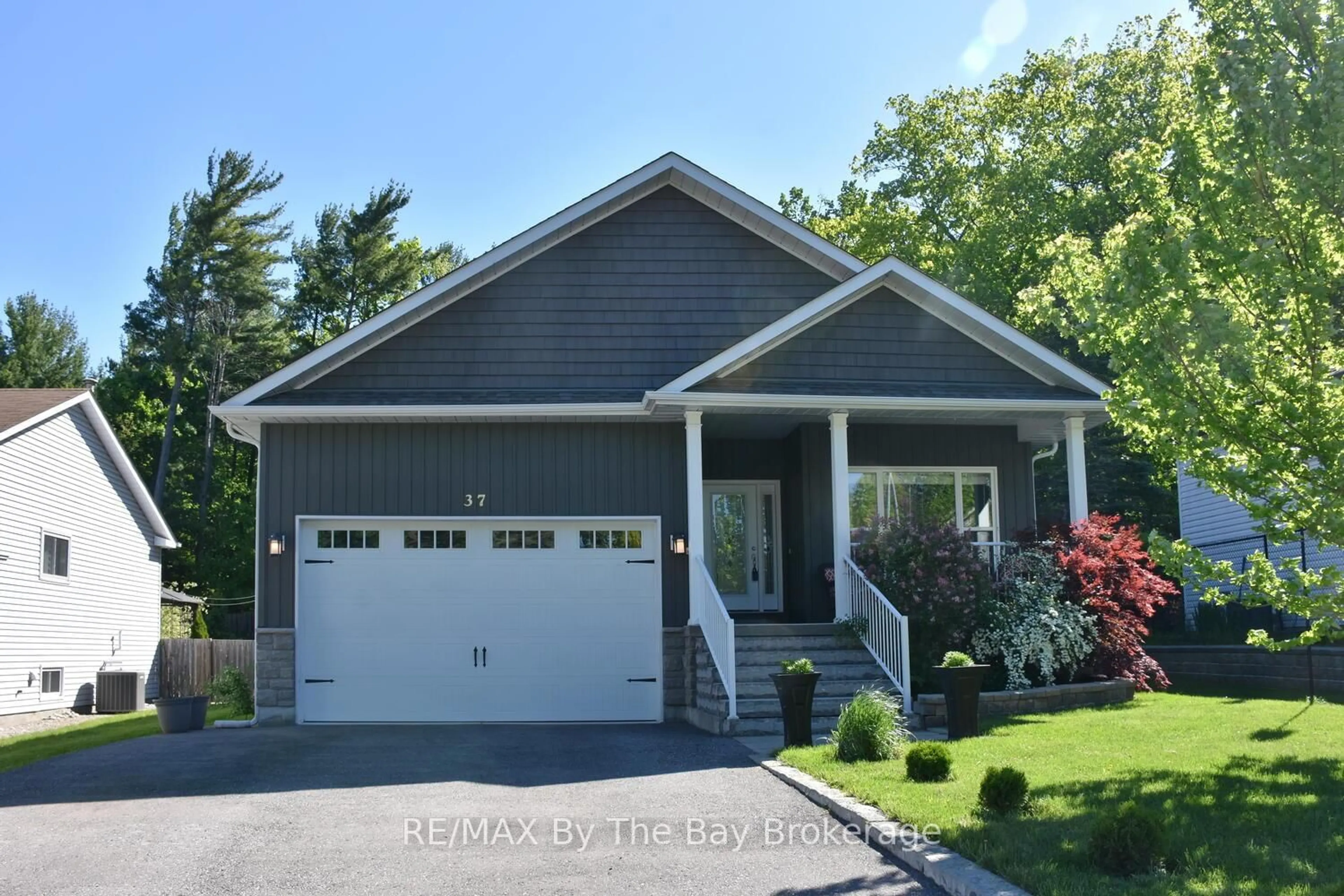Unknown for 37 Wesley Ave, Wasaga Beach Ontario L9Z 1C8