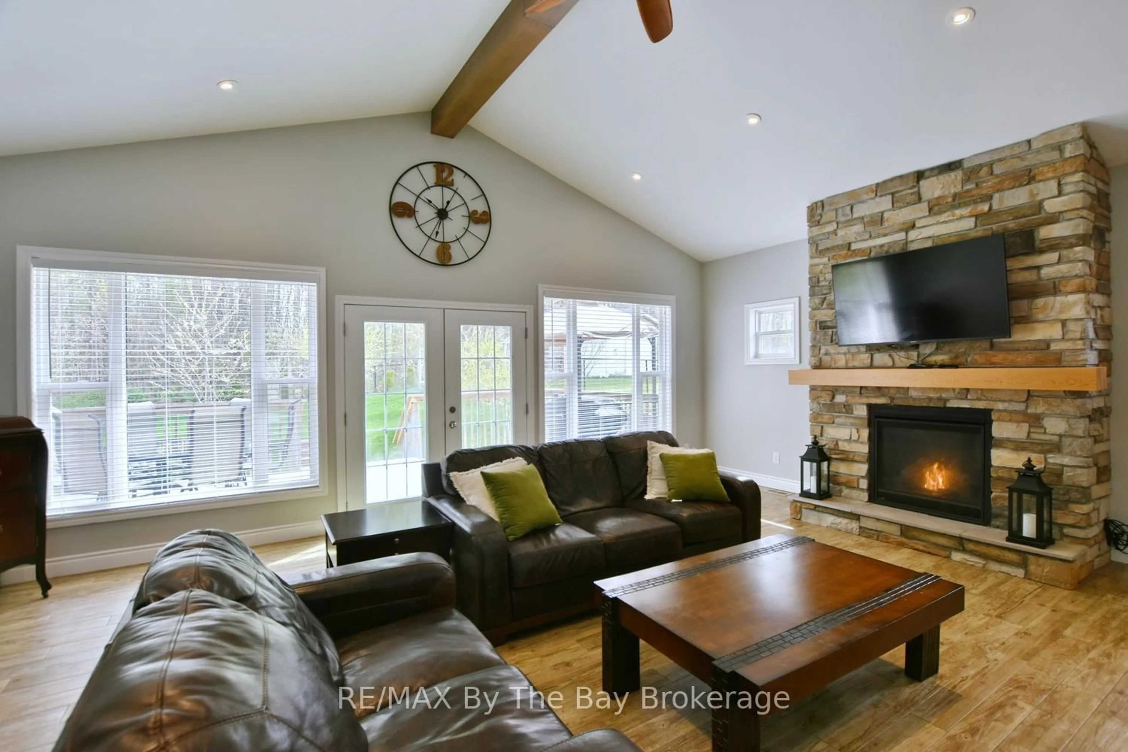 Unknown for 37 Wesley Ave, Wasaga Beach Ontario L9Z 1C8