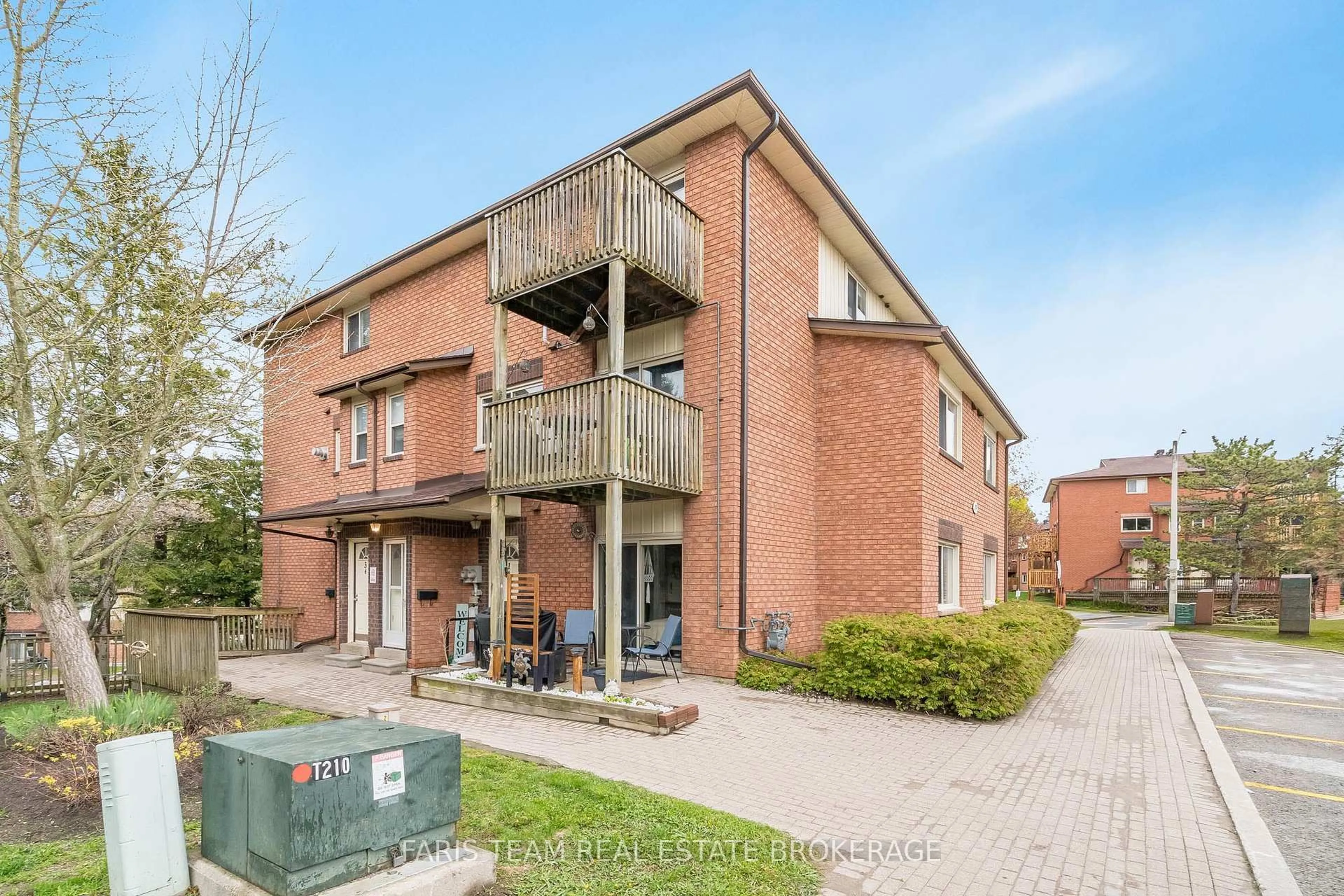 Unknown for 19 Meadow Lane #3, Barrie Ontario L4N 7K3