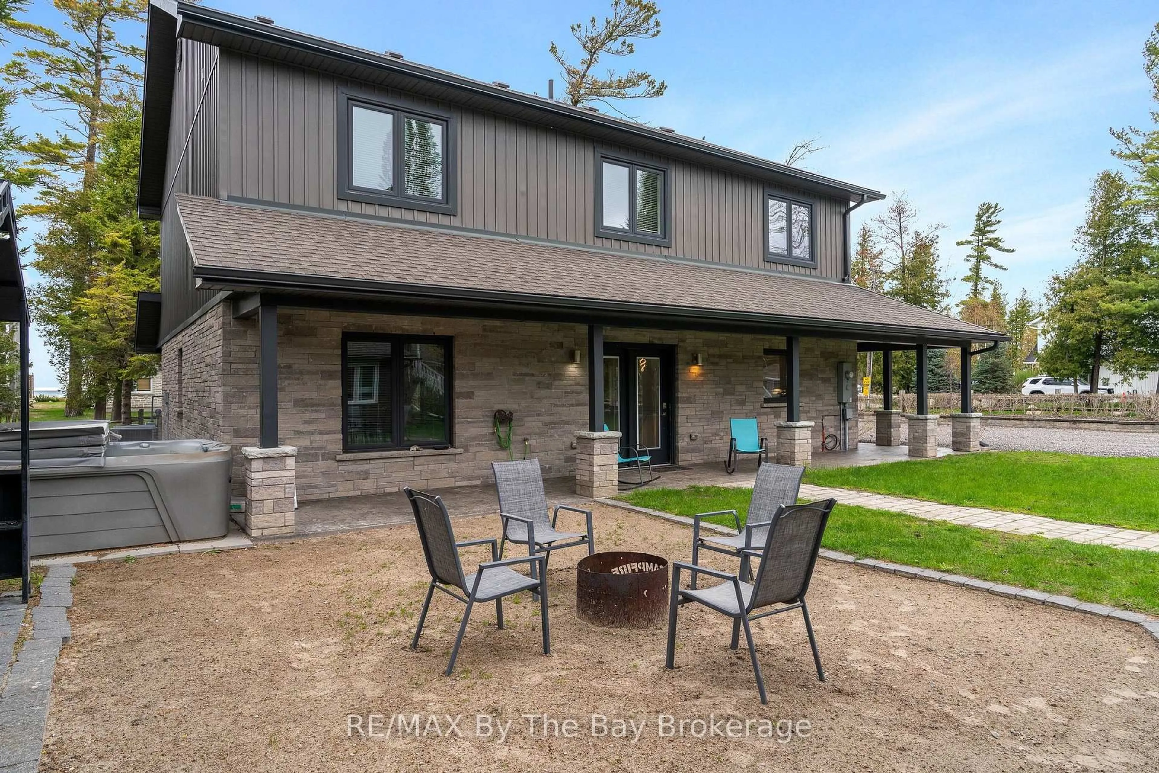 Unknown for 961 Shore Lane, Wasaga Beach Ontario L9Z 2B8