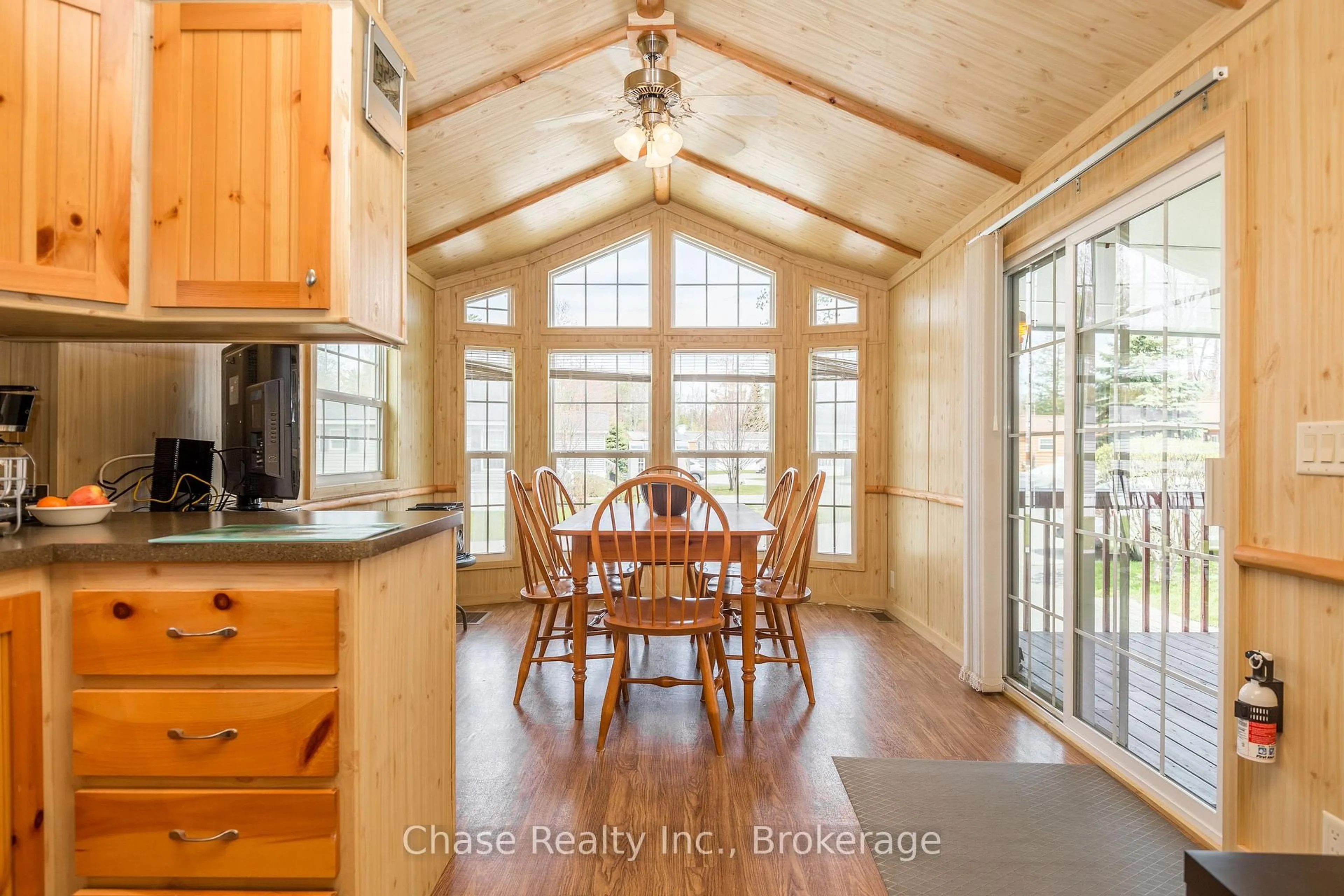 Open concept kitchen, unknown for 38 Temagami Tr, Wasaga Beach Ontario L9Z 1X7
