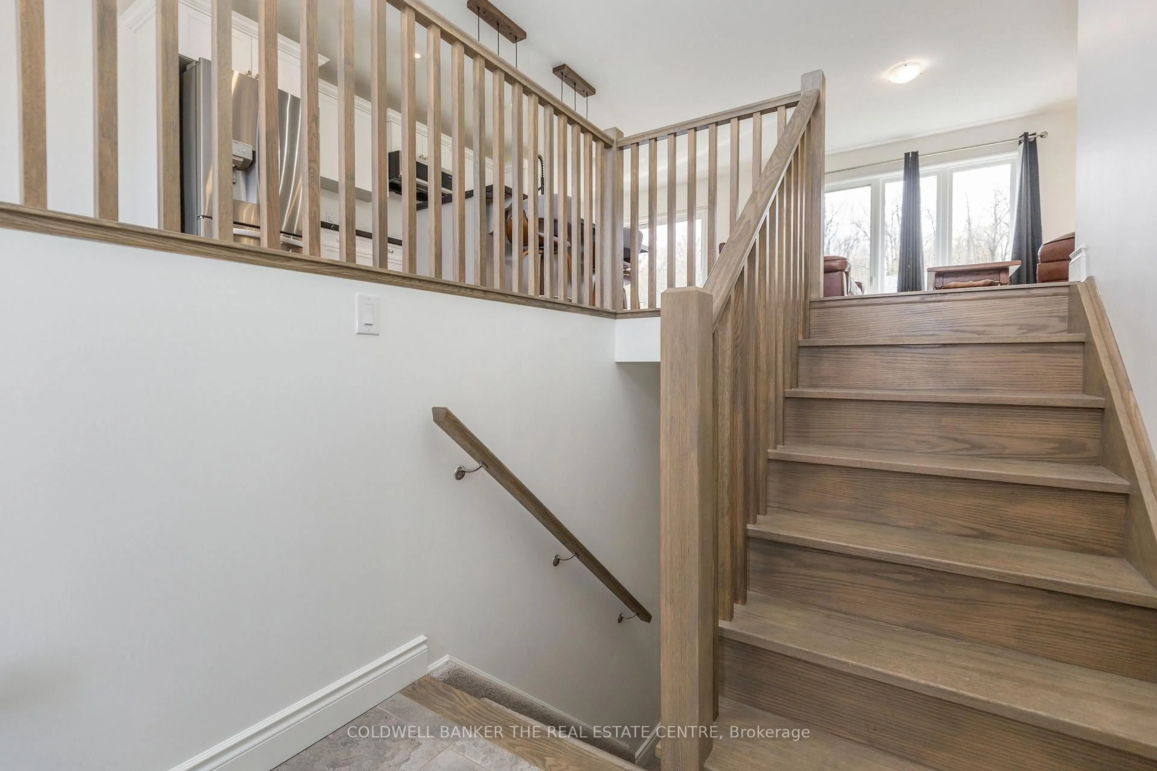 Stairs for 41 Hunter Ave, Tay Ontario L0K 2A0