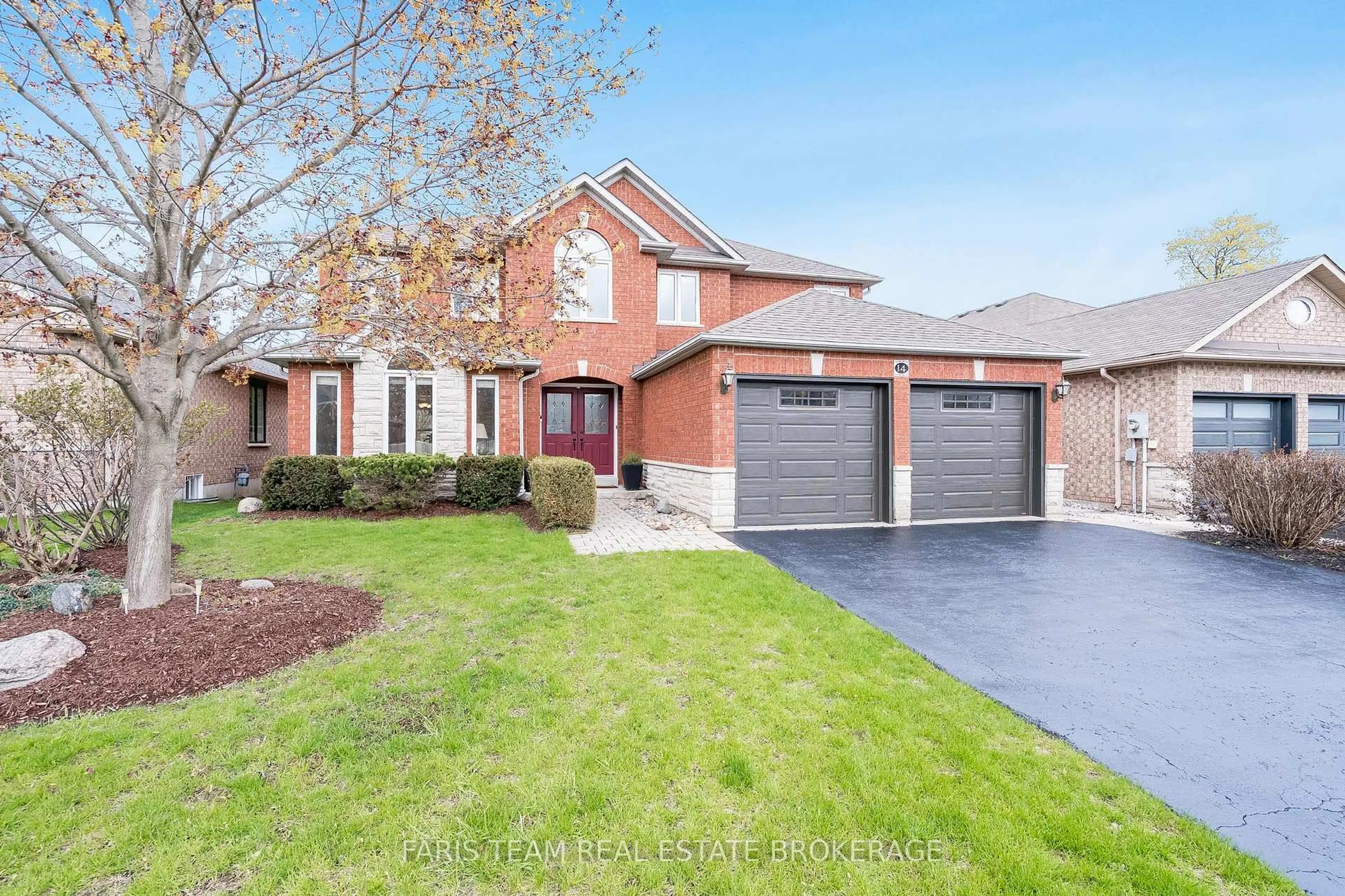 Home with brick exterior material, street for 14 Bluewater Tr, Barrie Ontario L4N 0G8