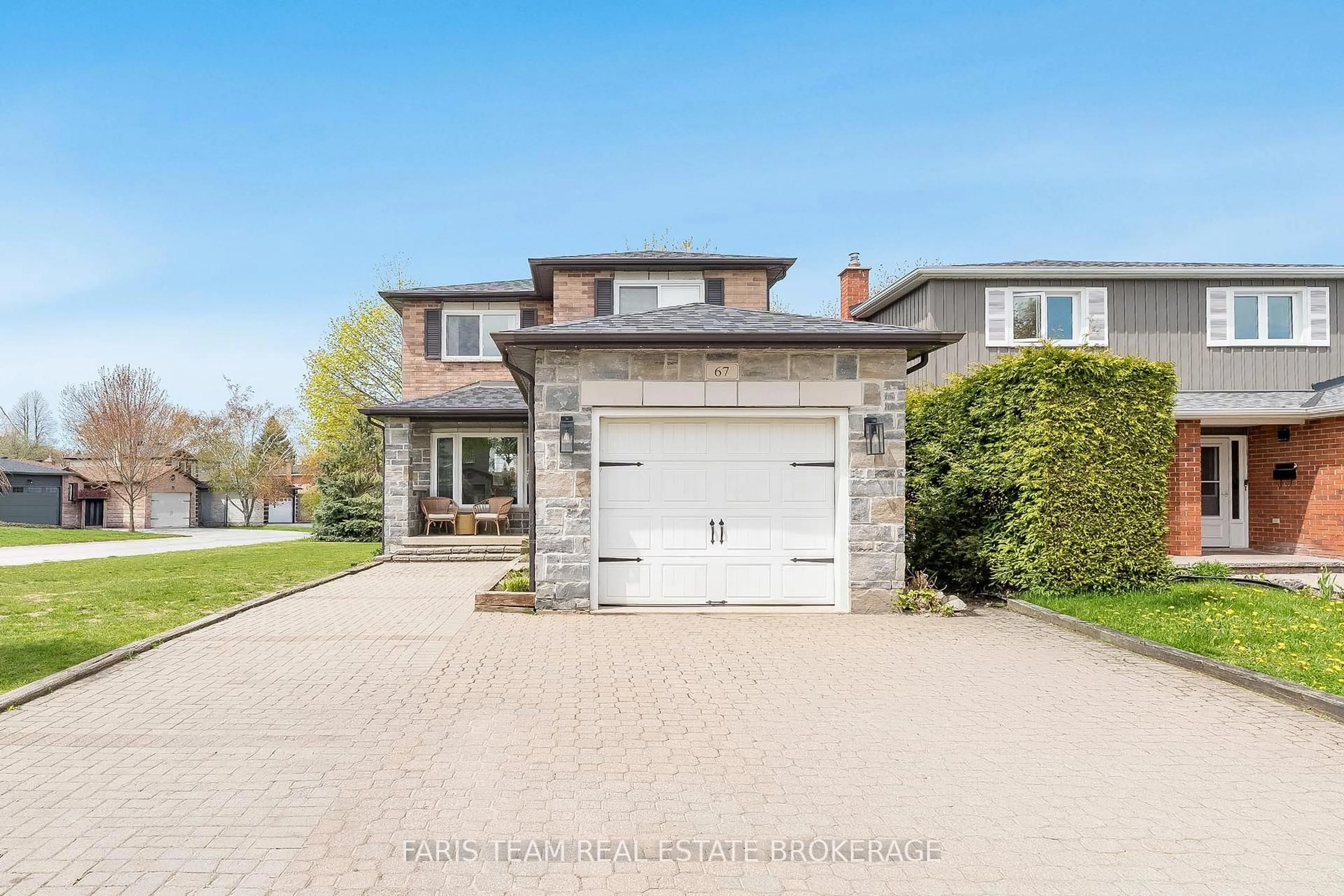Home with brick exterior material, street for 67 Trillium Cres, Barrie Ontario L4N 6H6