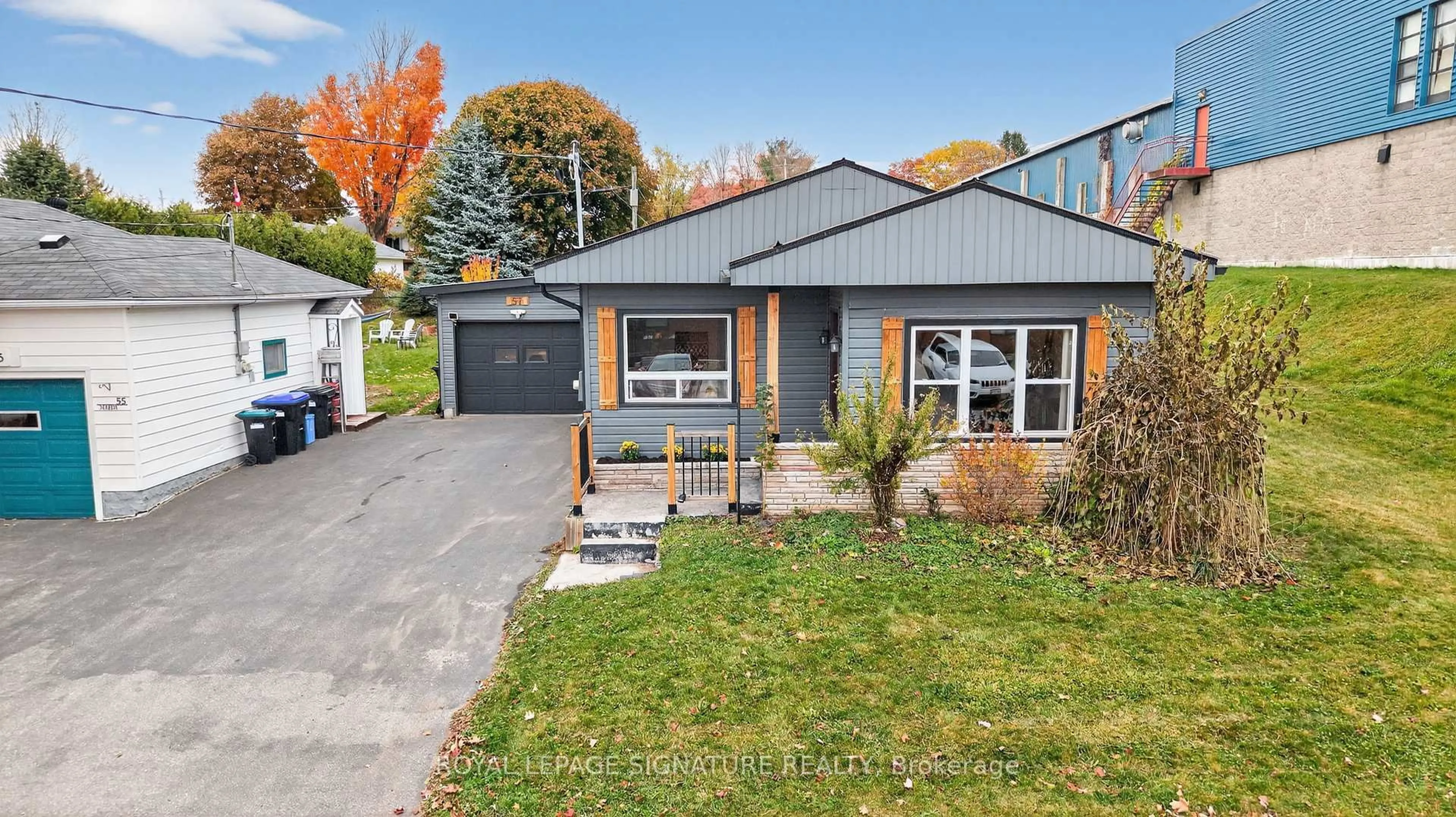 Unknown for 57 Maria St, Penetanguishene Ontario L9M 1L3