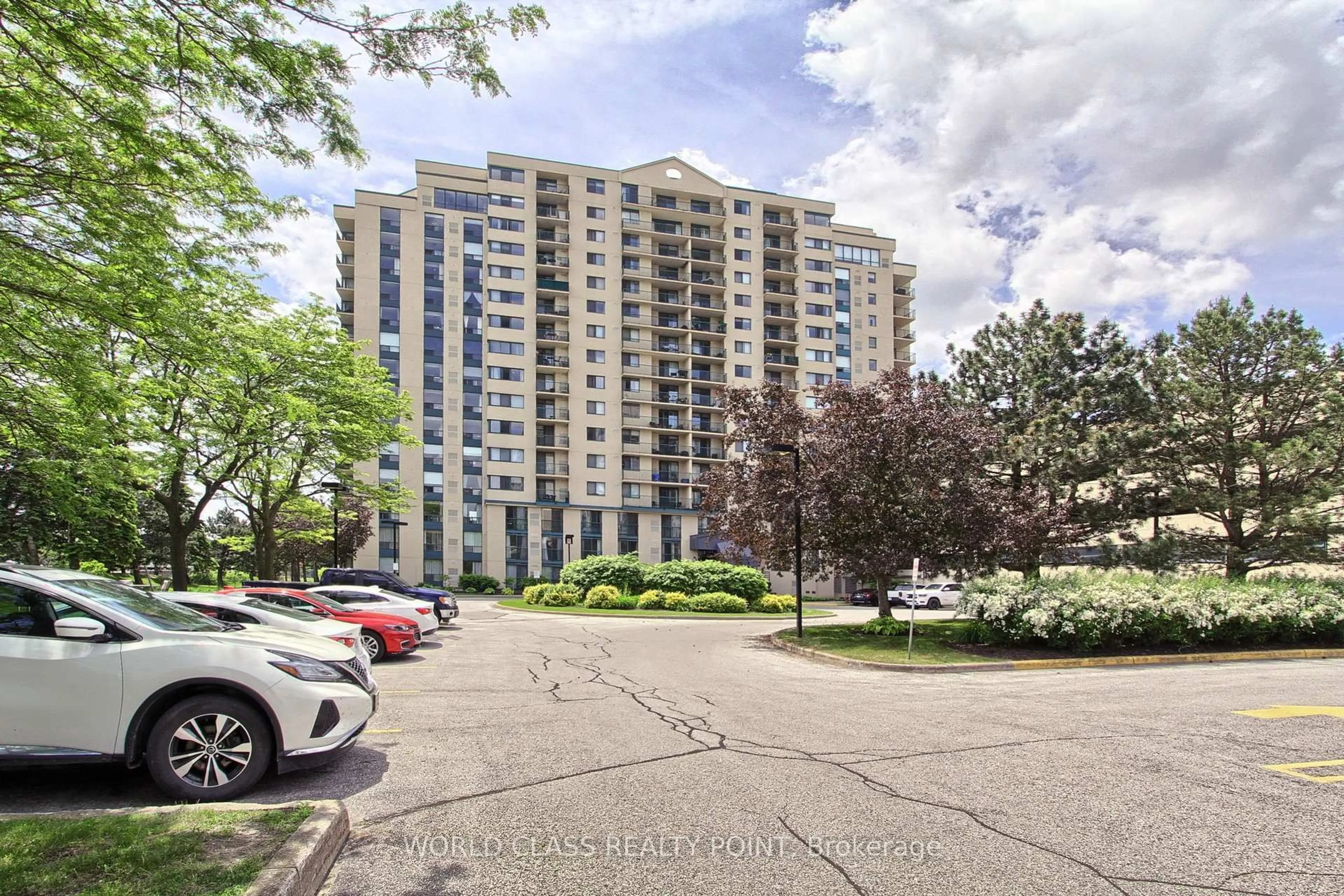 Unknown for 75 Ellen St #207, Barrie Ontario L4N 7R6