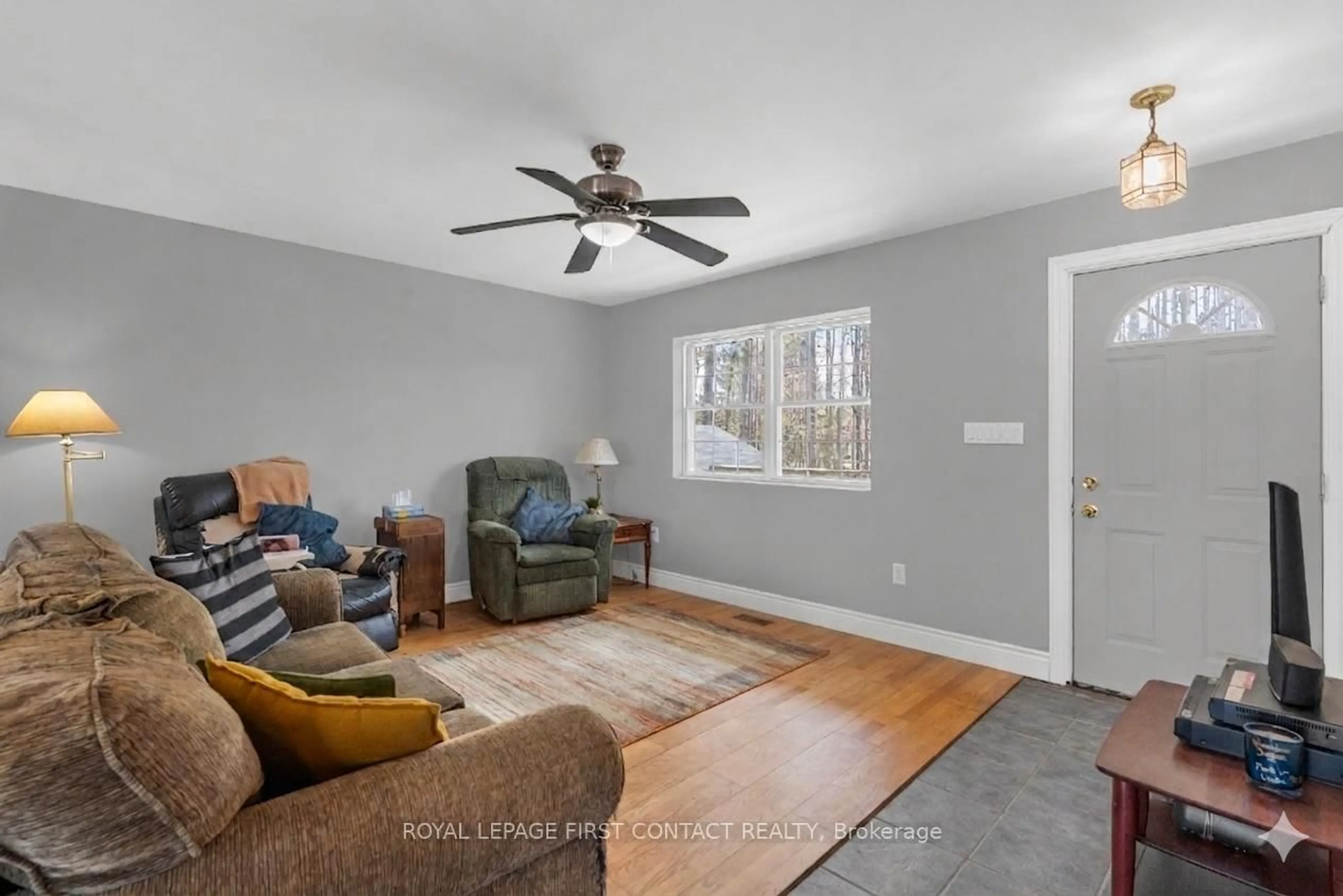 Living room with furniture, unknown for 2228 Monck Rd, Ramara Ontario L3V 6H5