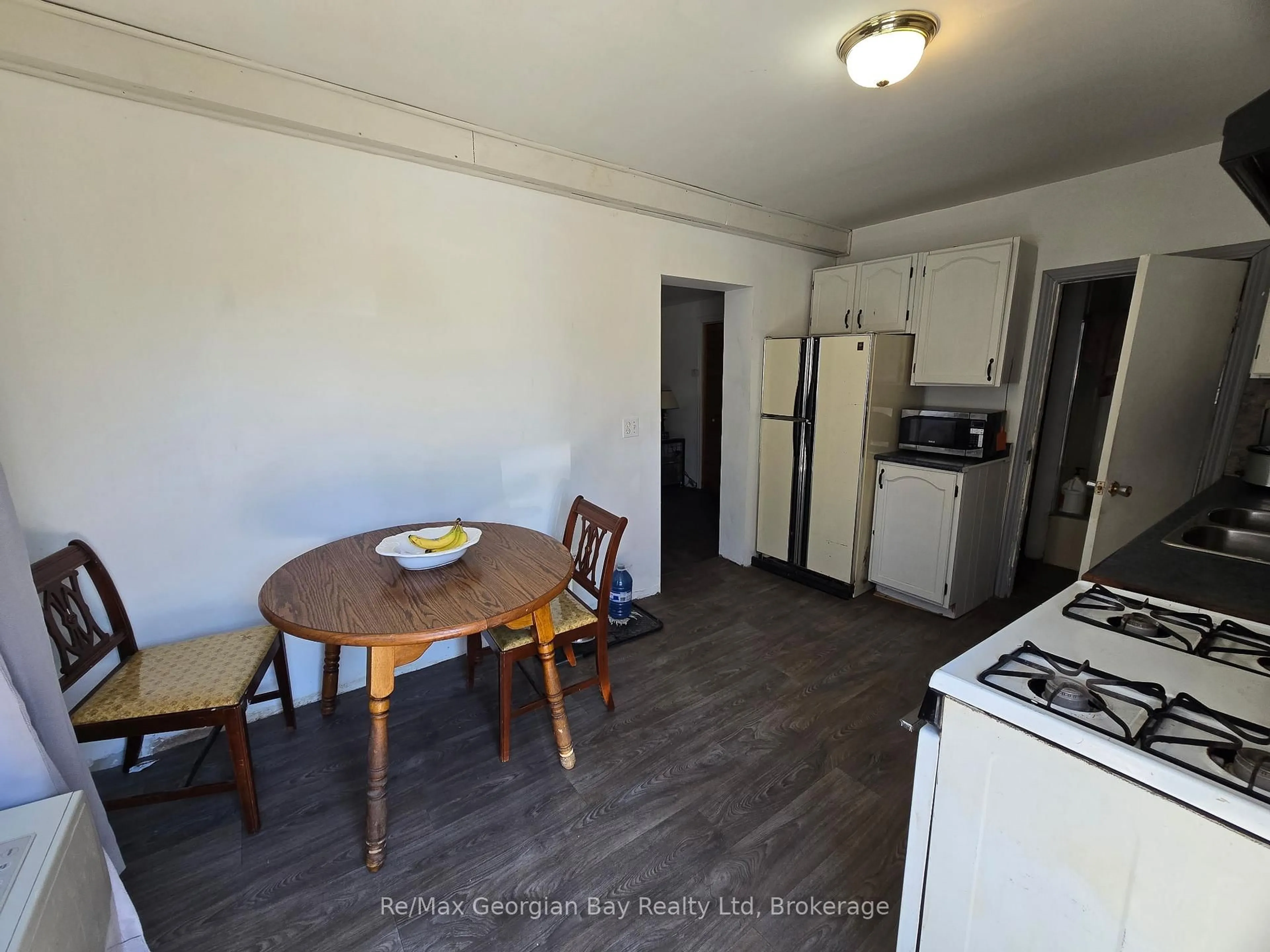 A pic of a room for 111 ANDREW St, Orillia Ontario L3V 5J3