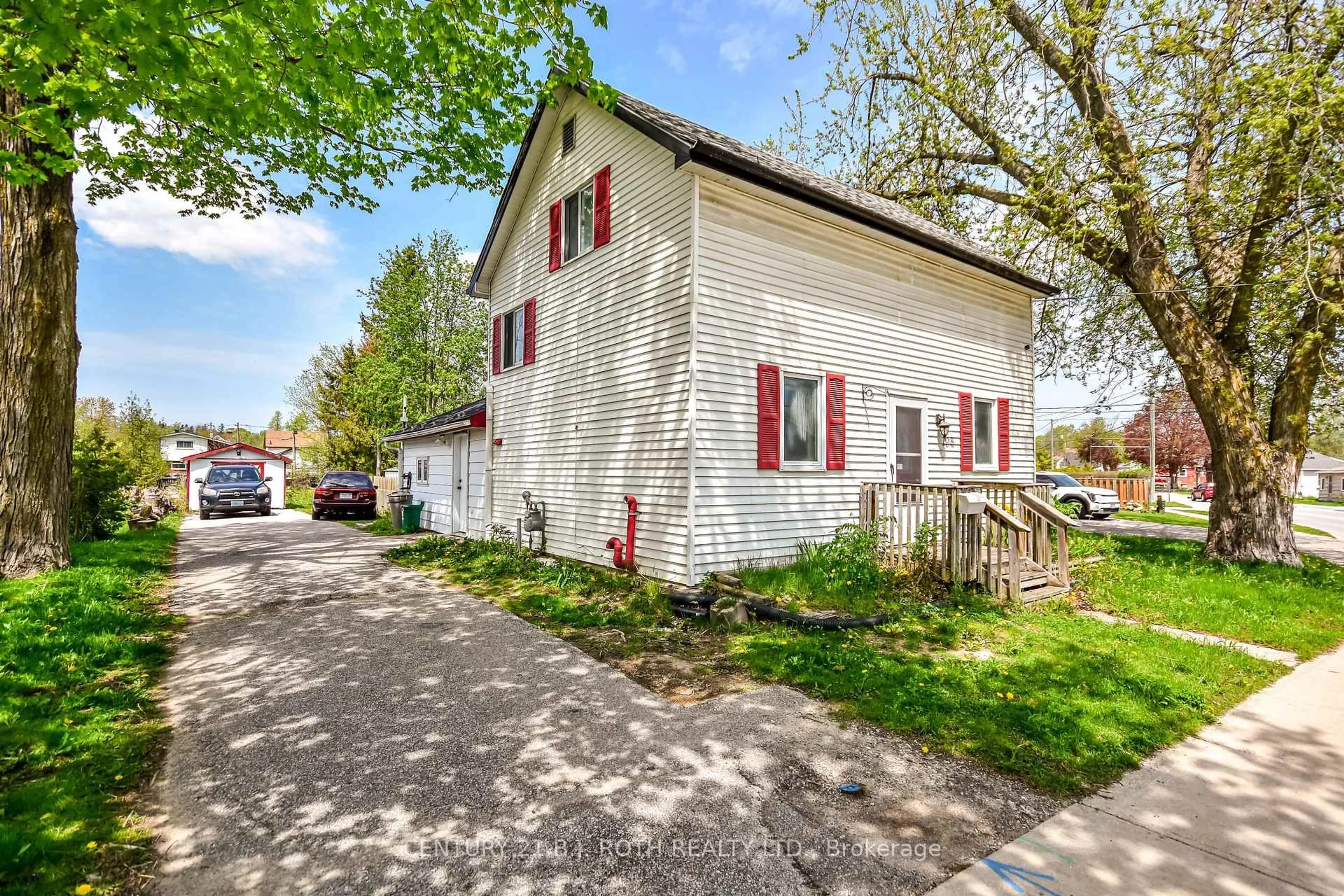 Unknown for 198 Barrie Rd, Orillia Ontario L3V 2R3