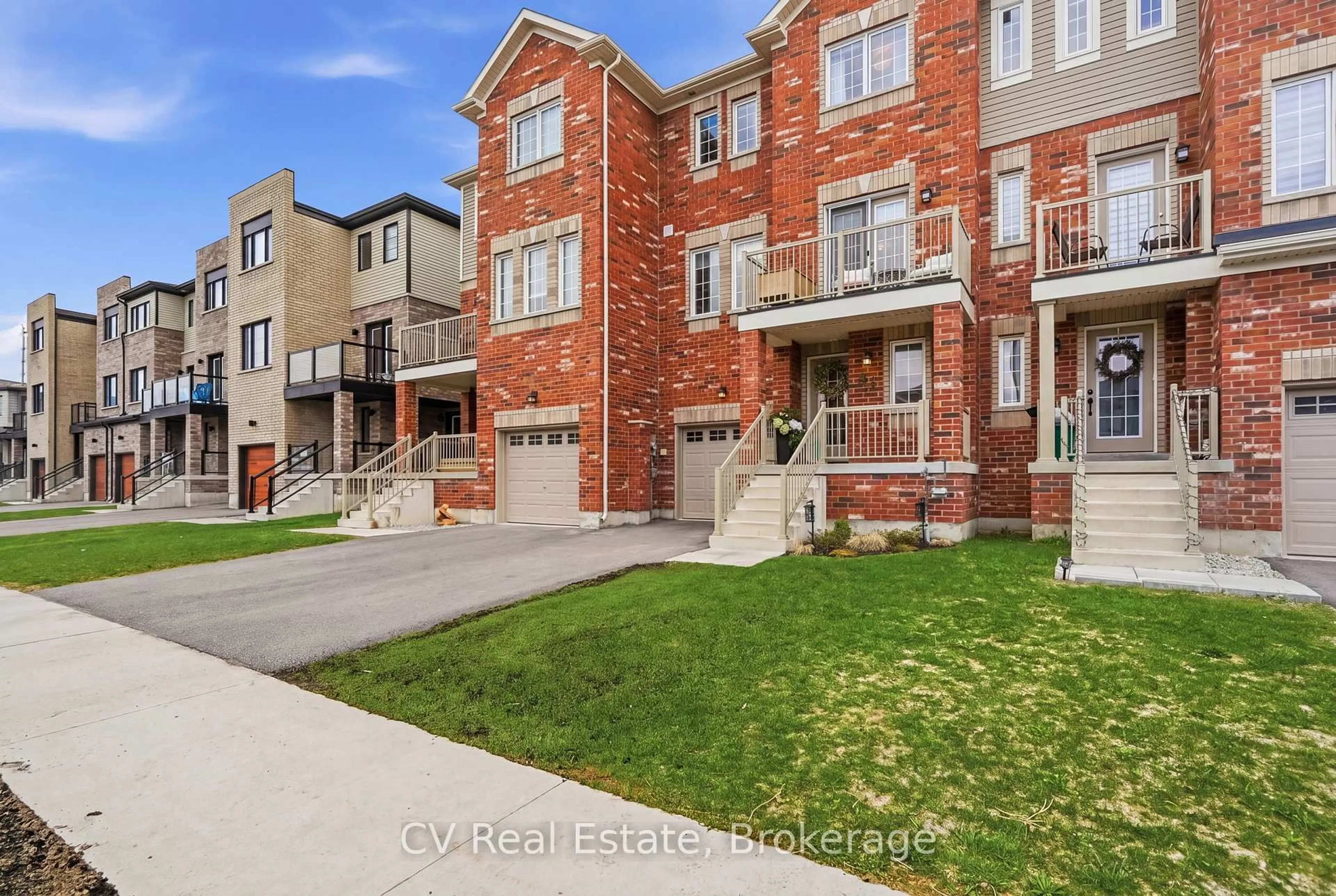 Home with brick exterior material, street for 57 Harvest Cres, Barrie Ontario L9J 0T5