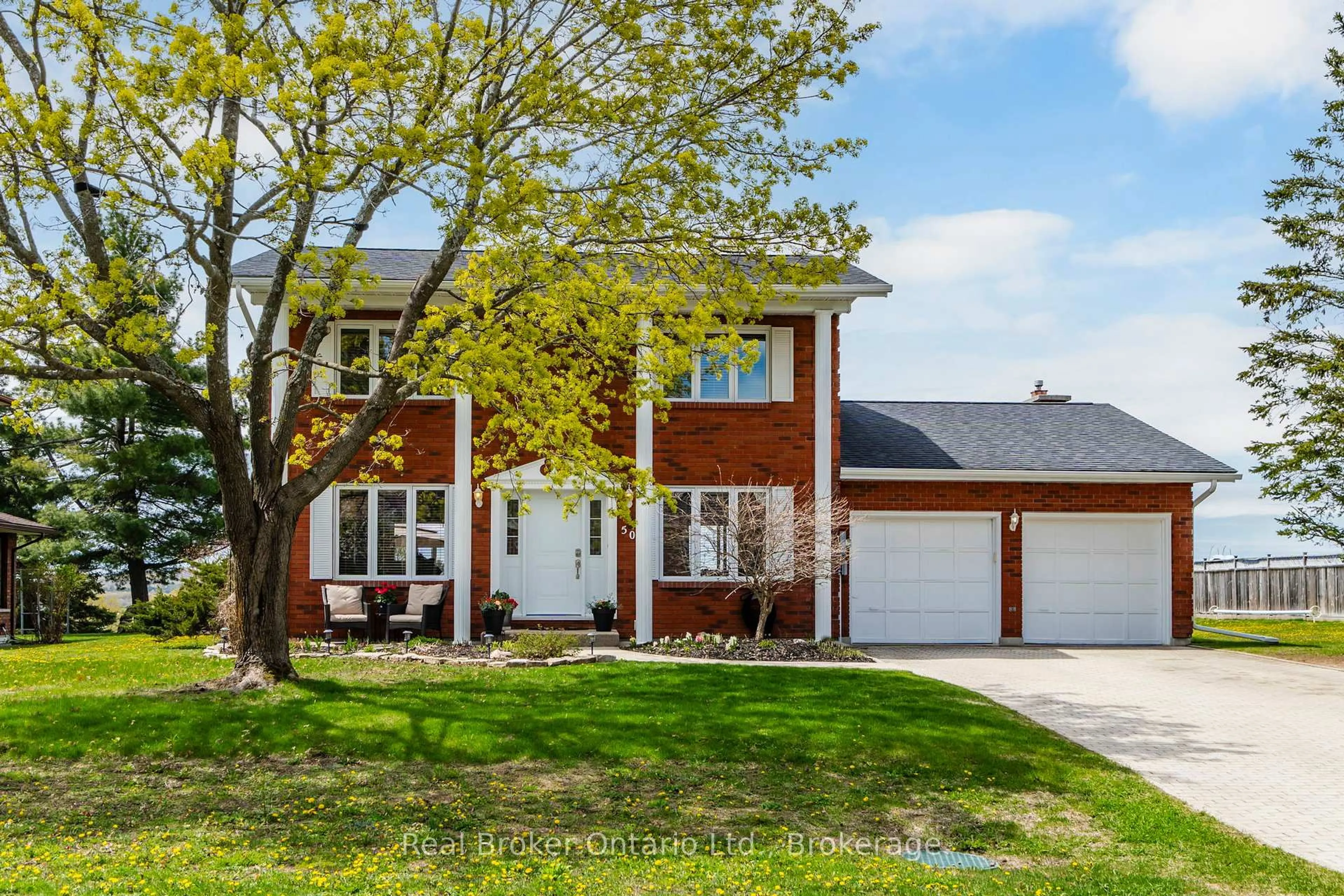 Home with brick exterior material, street for 50 Payette Dr, Penetanguishene Ontario L9M 1H5