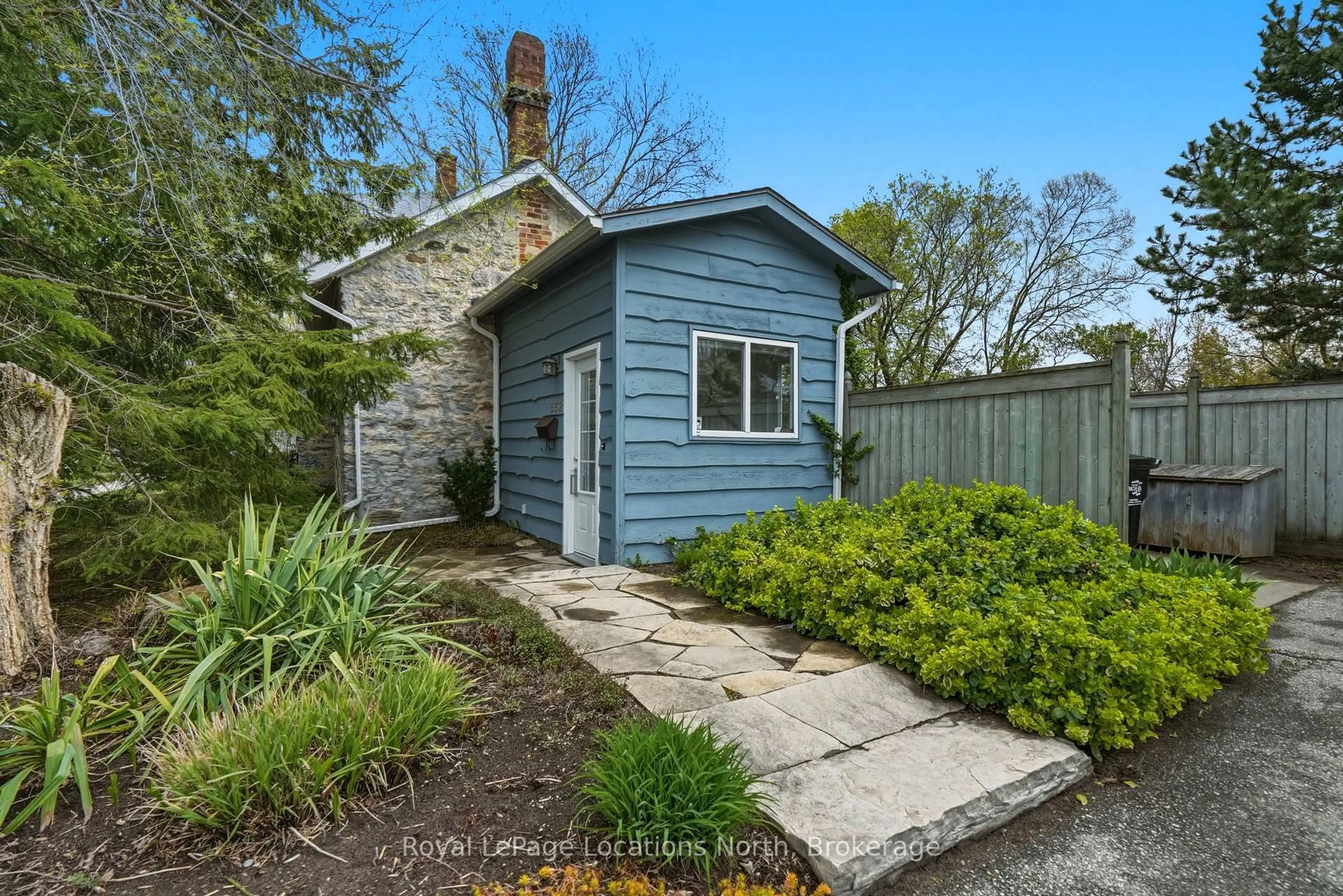 Unknown for 562 Cameron St, Collingwood Ontario L9Y 2J3