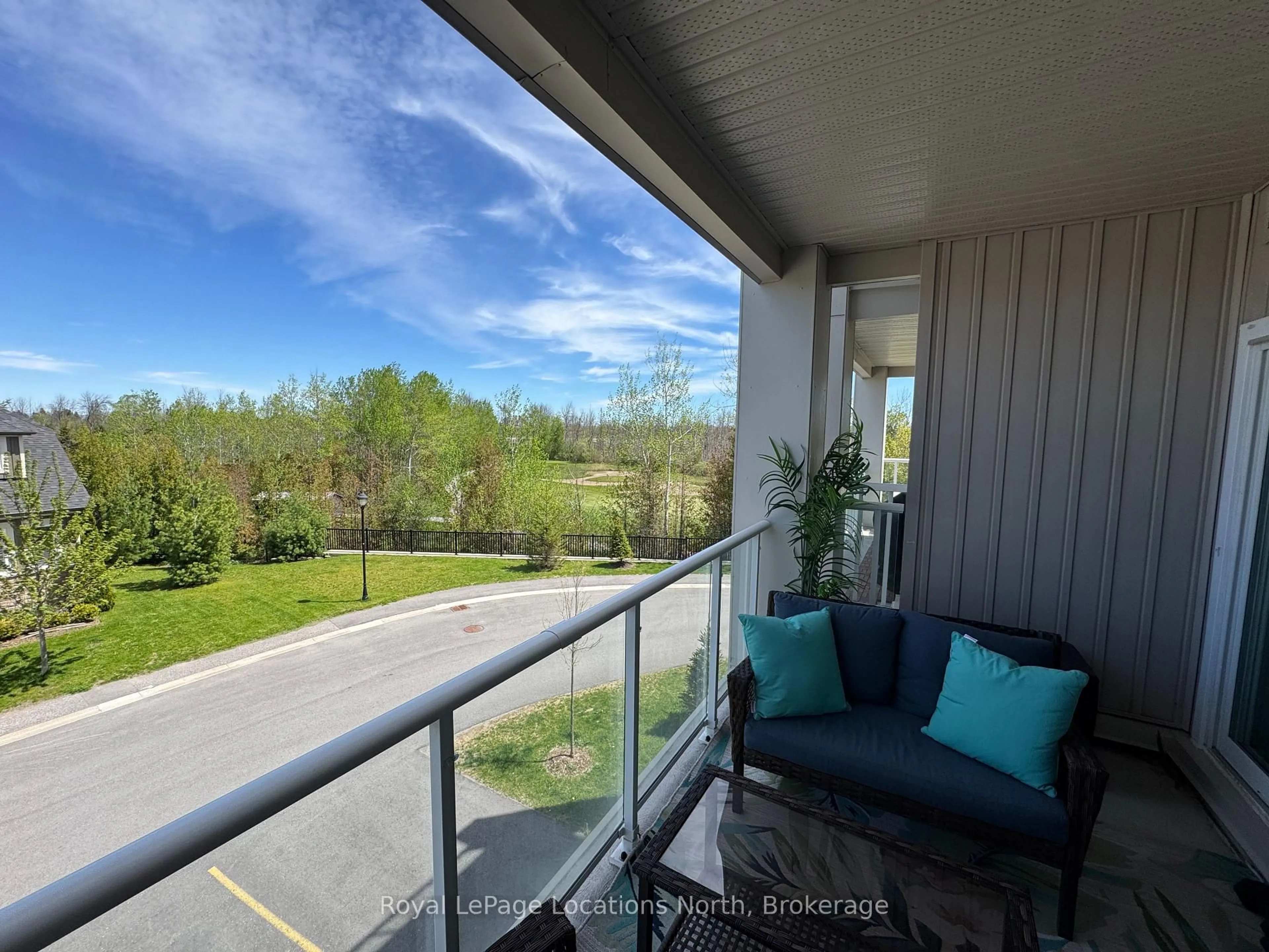 Balcony in the apartment, water/lake/river/ocean view for 5 Spooner Cres #217, Collingwood Ontario L9Y 1T3