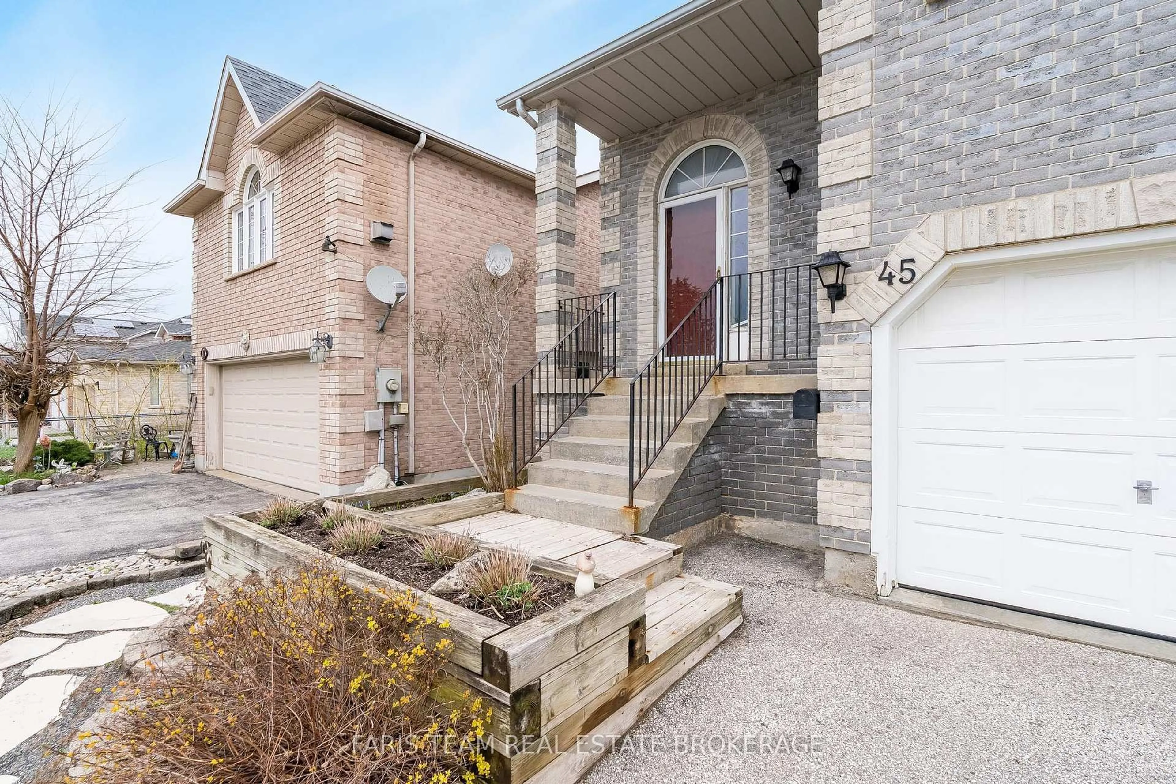 Home with brick exterior material, street for 45 Hawkins Dr, Barrie Ontario L4N 0A7