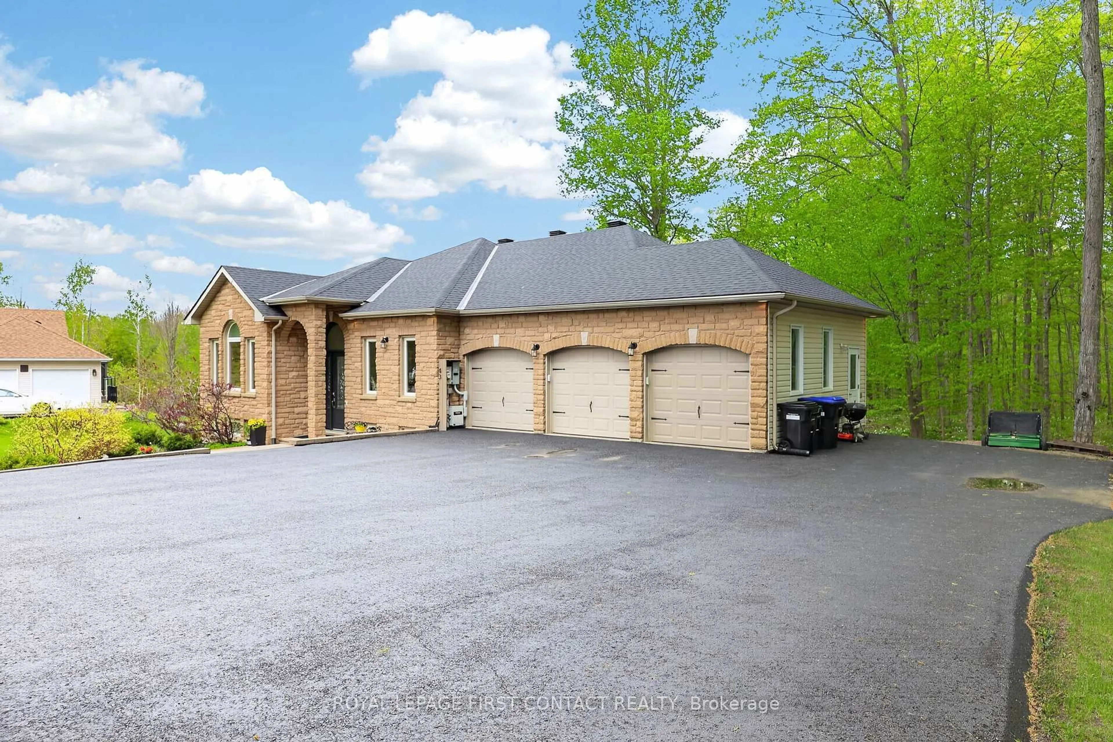 Home with brick exterior material, street for 43 Boyd Cres, Oro-Medonte Ontario L0K 1N0