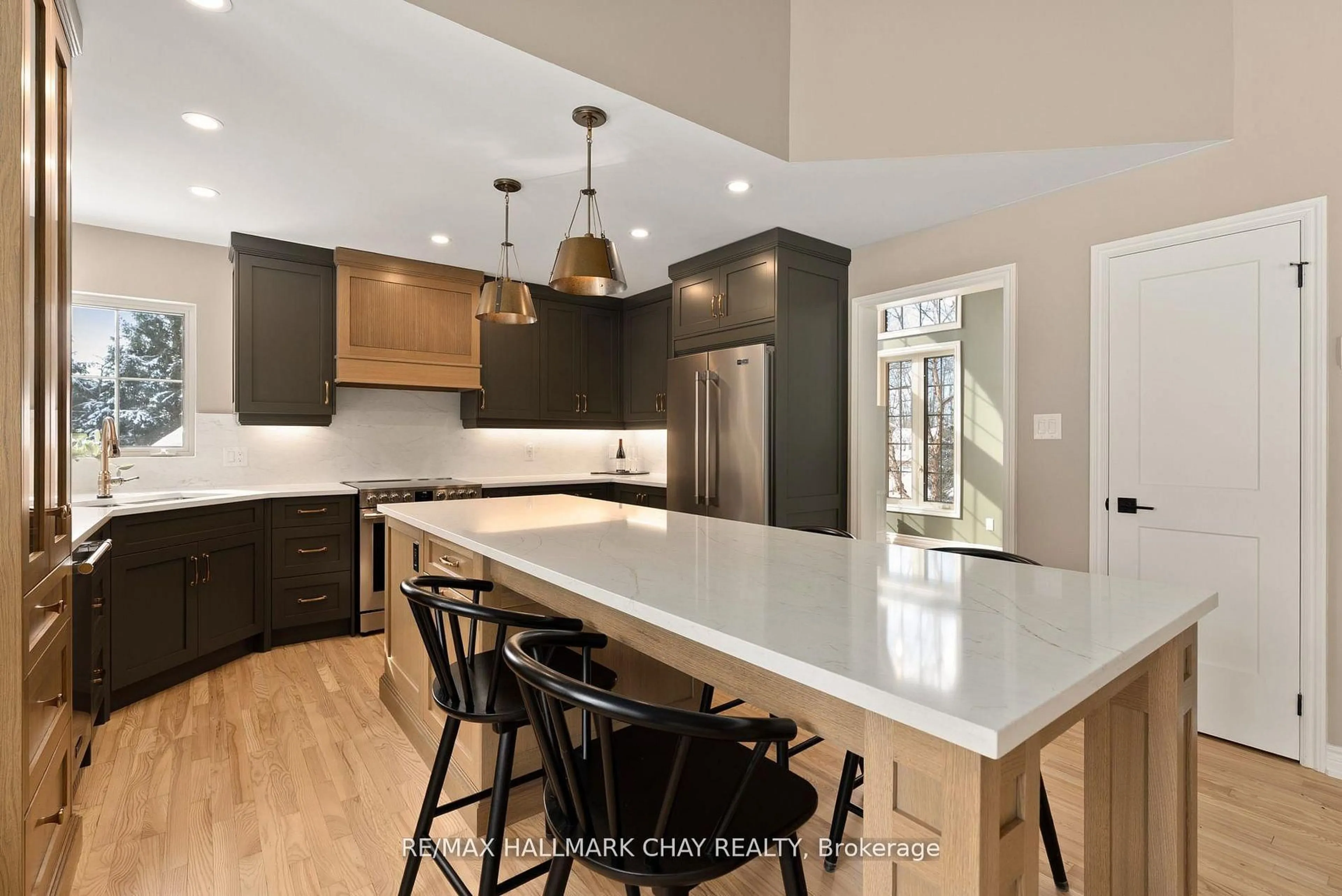 Open concept kitchen, unknown for 32 Forest Hill Dr, Springwater Ontario L0L 1X0