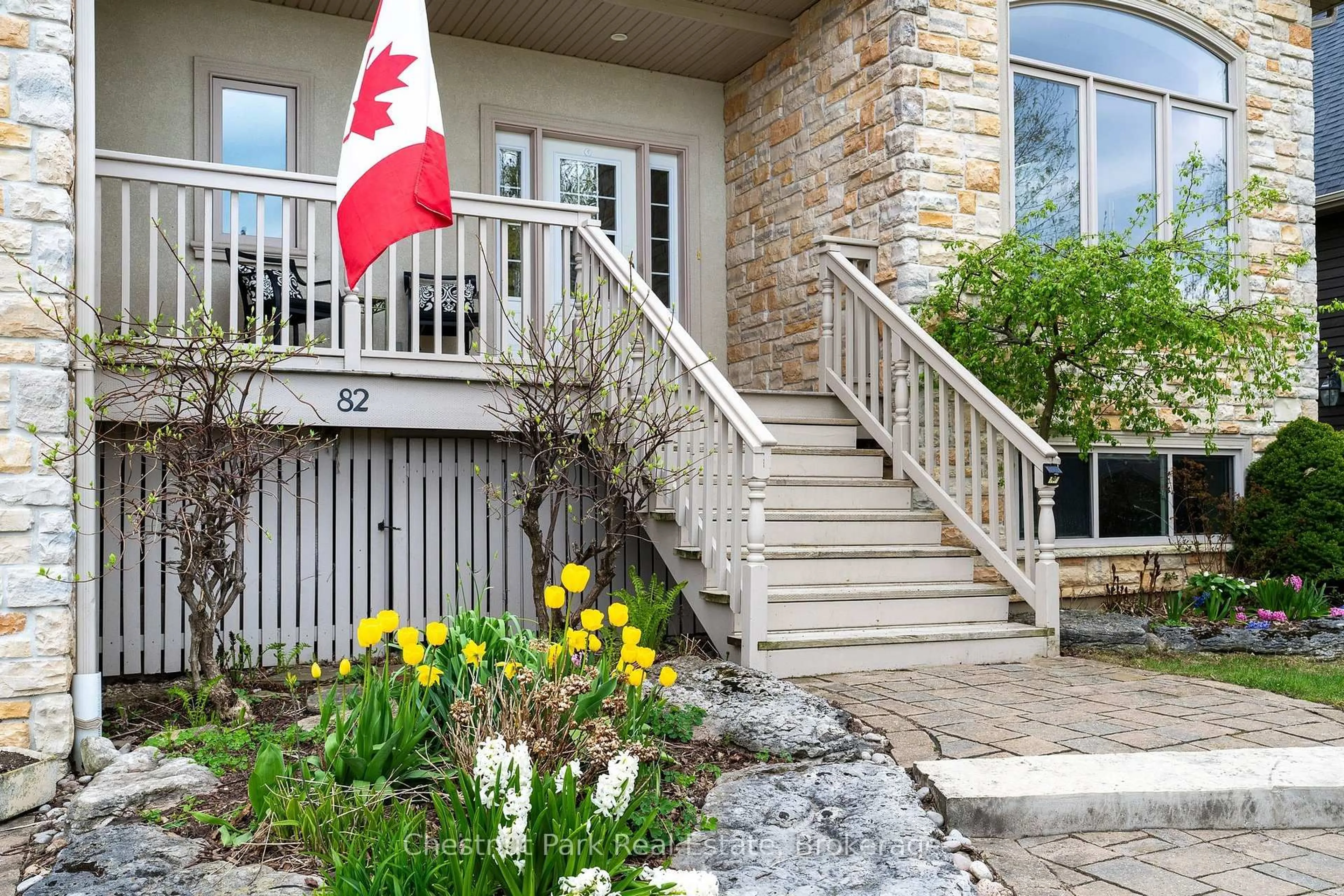 Unknown for 82 Stanley St, Collingwood Ontario L9Y 0G7