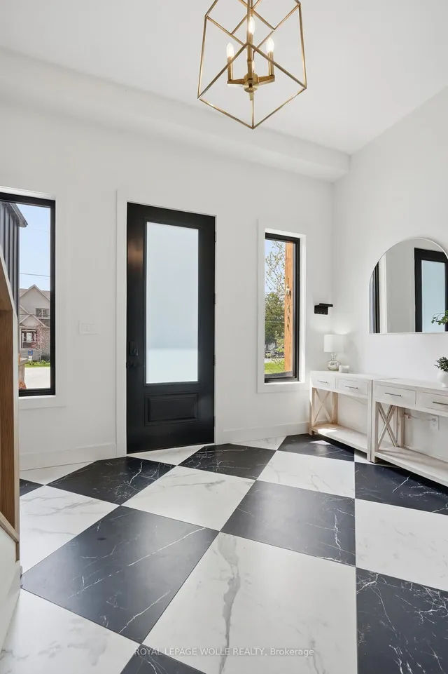 4642 Anderson Ave, Ramara 5