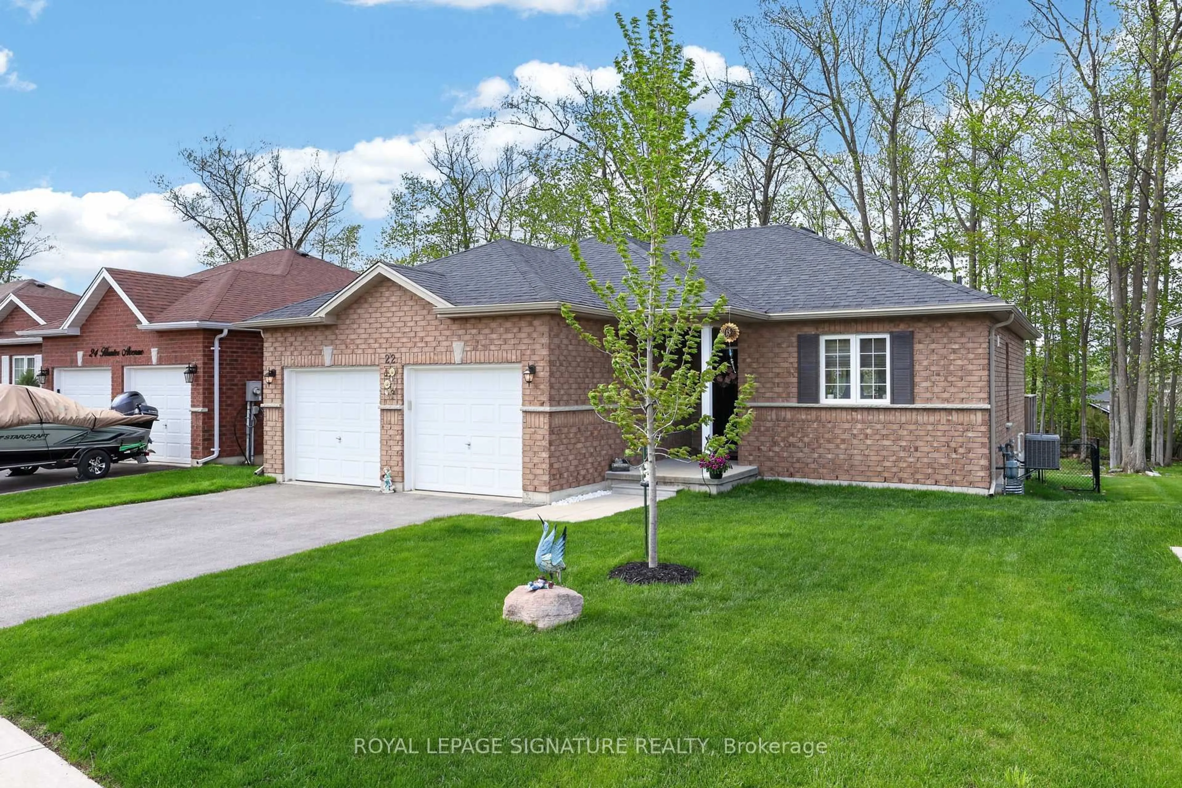 Home with brick exterior material, street for 22 Hunter Ave, Tay Ontario L0K 2A0