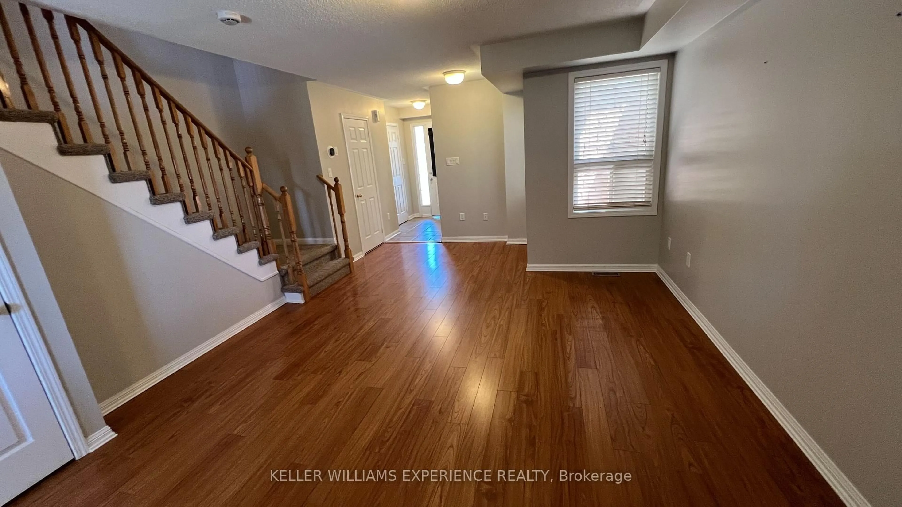 A pic of a room for 76 Commonwealth Rd, Barrie Ontario L4M 0C9