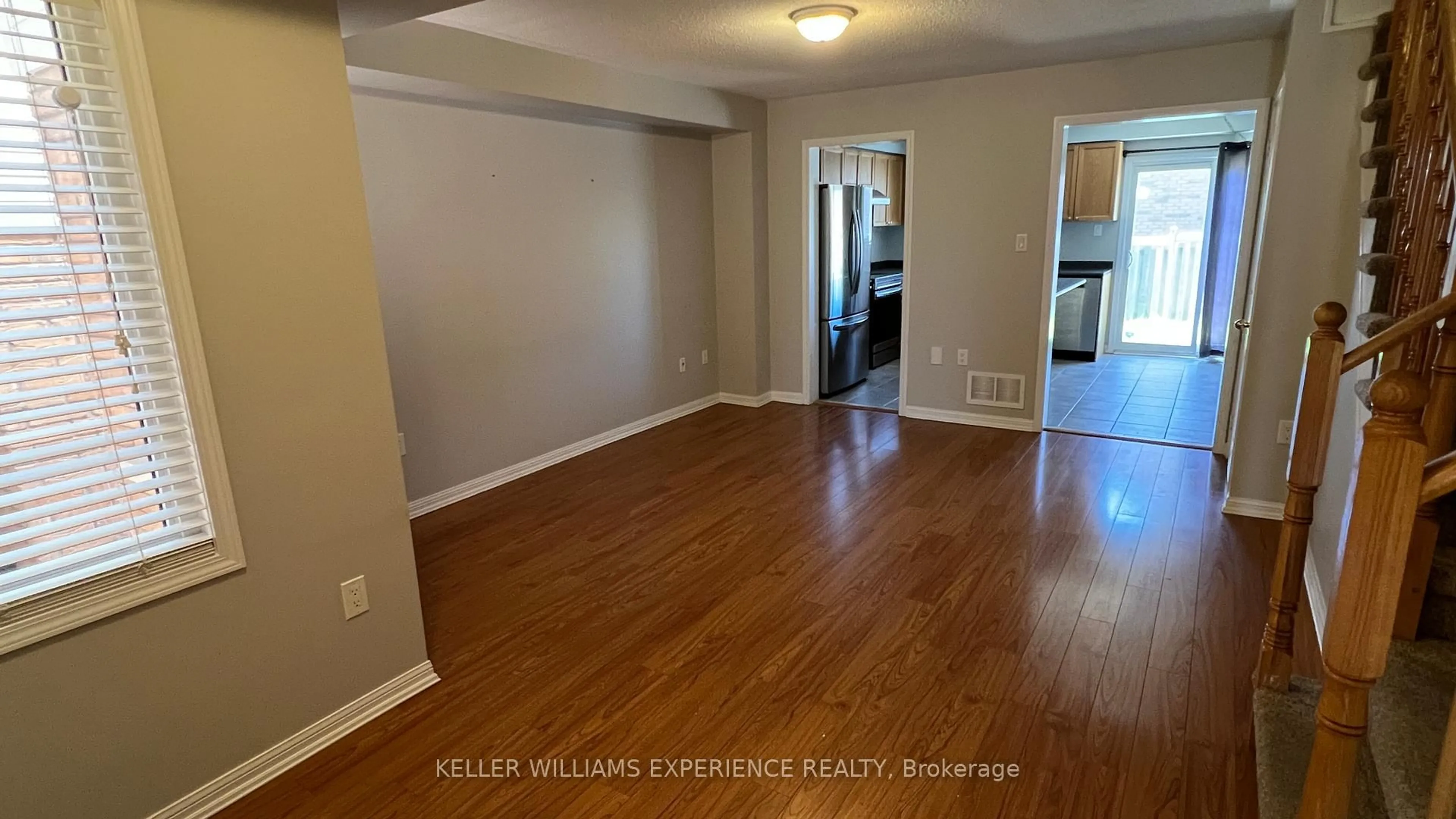 A pic of a room for 76 Commonwealth Rd, Barrie Ontario L4M 0C9