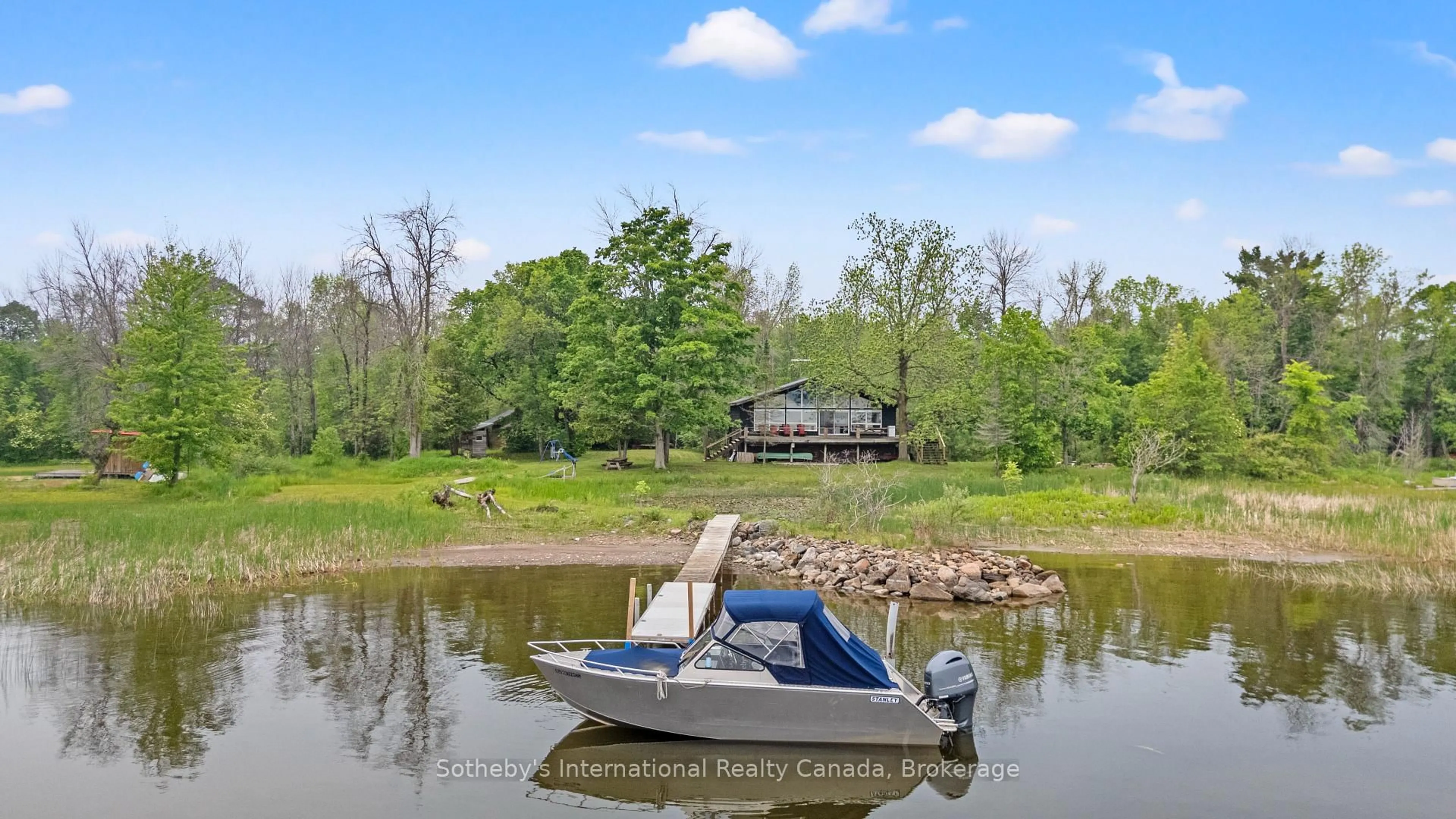 Unknown for 10 & 11 Methodist Island, Tay Ontario L0K 1R0