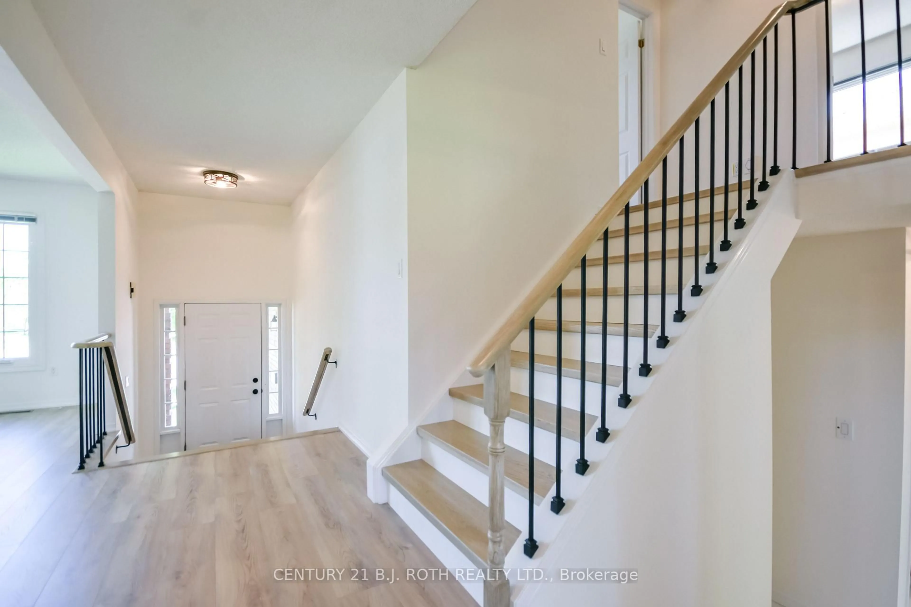 Unknown for 103 Herrell Ave, Barrie Ontario L4N 6T9