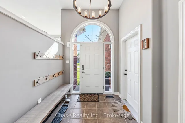 18 St Amant Rd, Penetanguishene 4