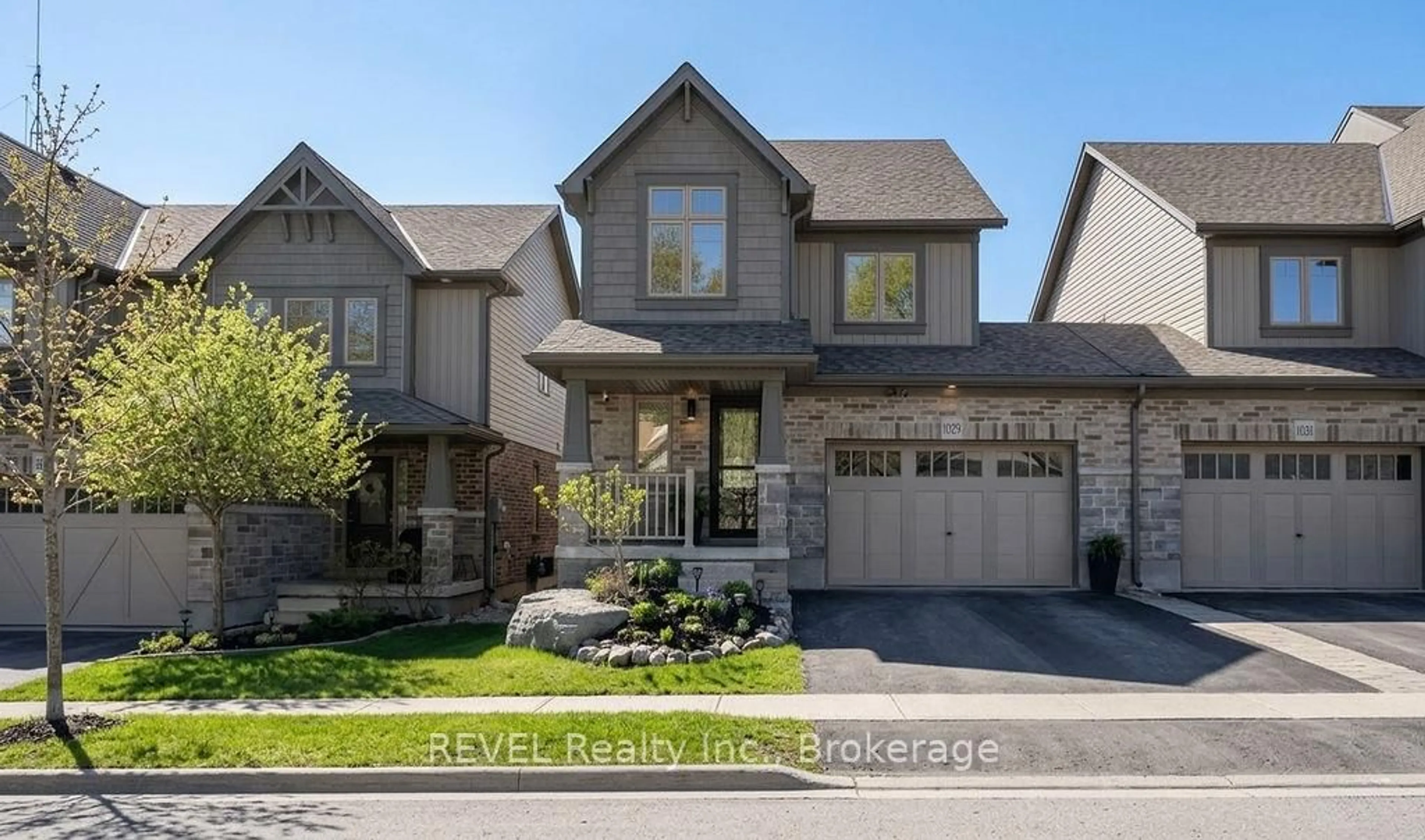 Home with brick exterior material, street for 1029 Cook Dr, Midland Ontario L4R 0E4