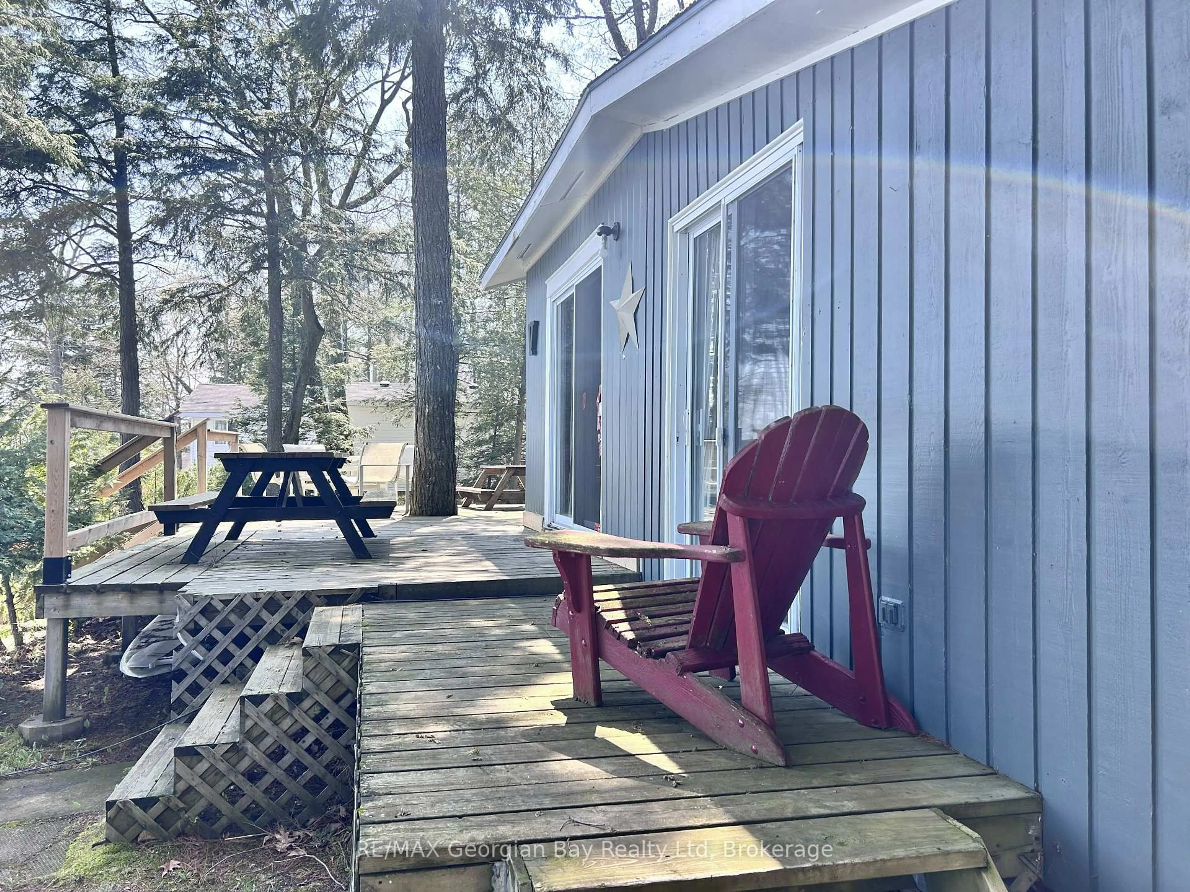 Patio, water/lake/river/ocean view for 589 Mkade Kegwin Miikan Rd, Christian Island 30 Ontario L9M 0A9