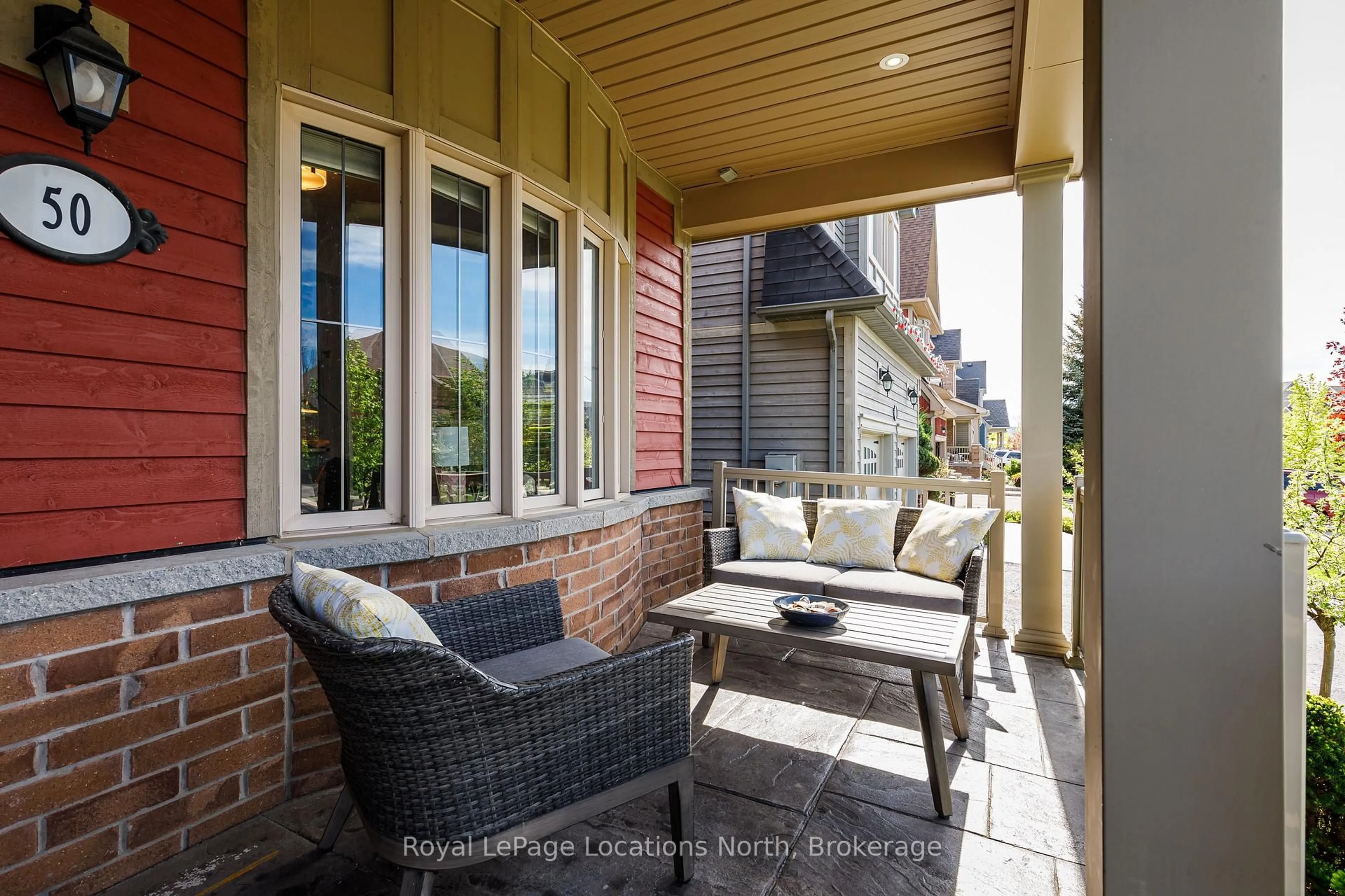 Patio, street for 50 Hughes St, Collingwood Ontario L9Y 3Z1