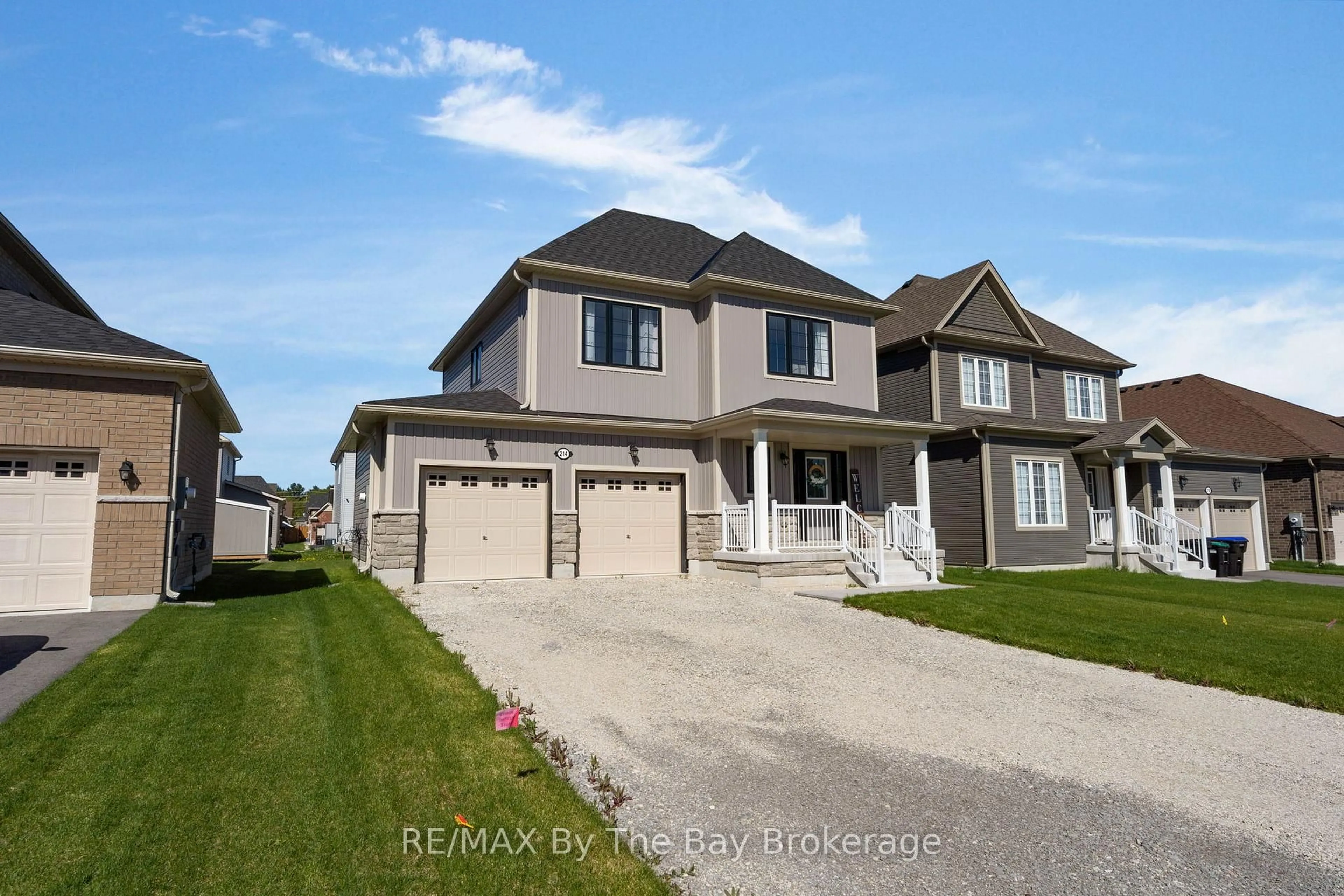 Unknown for 214 Cubitt St, Clearview Ontario L0M 1S0